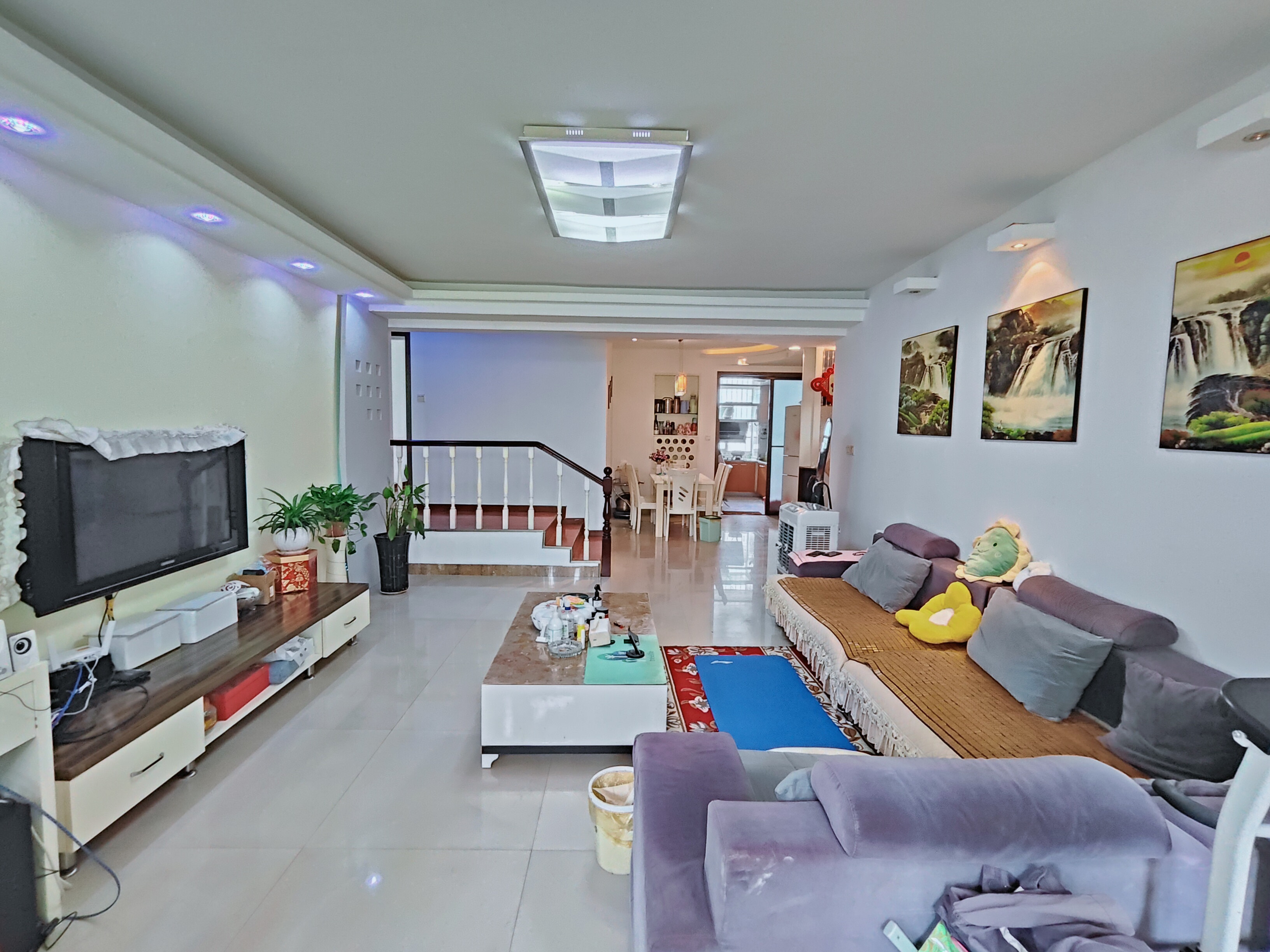 康和山庄 3室2厅1卫 50.8万 康和山庄 3室2厅1卫 50.8万室内图