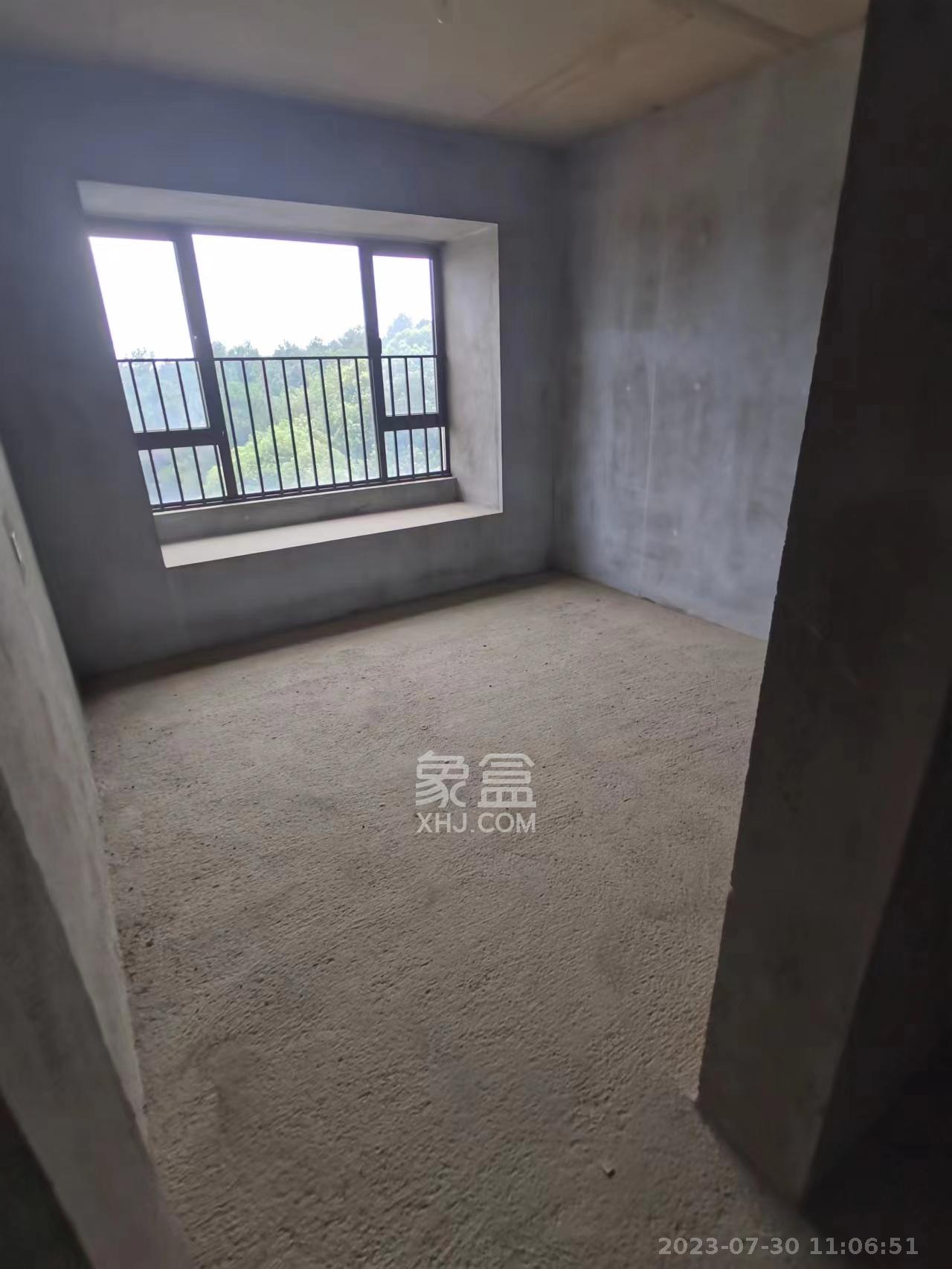 长沙美的梧桐庄园  4室2厅2卫   1500.00元/月室内图