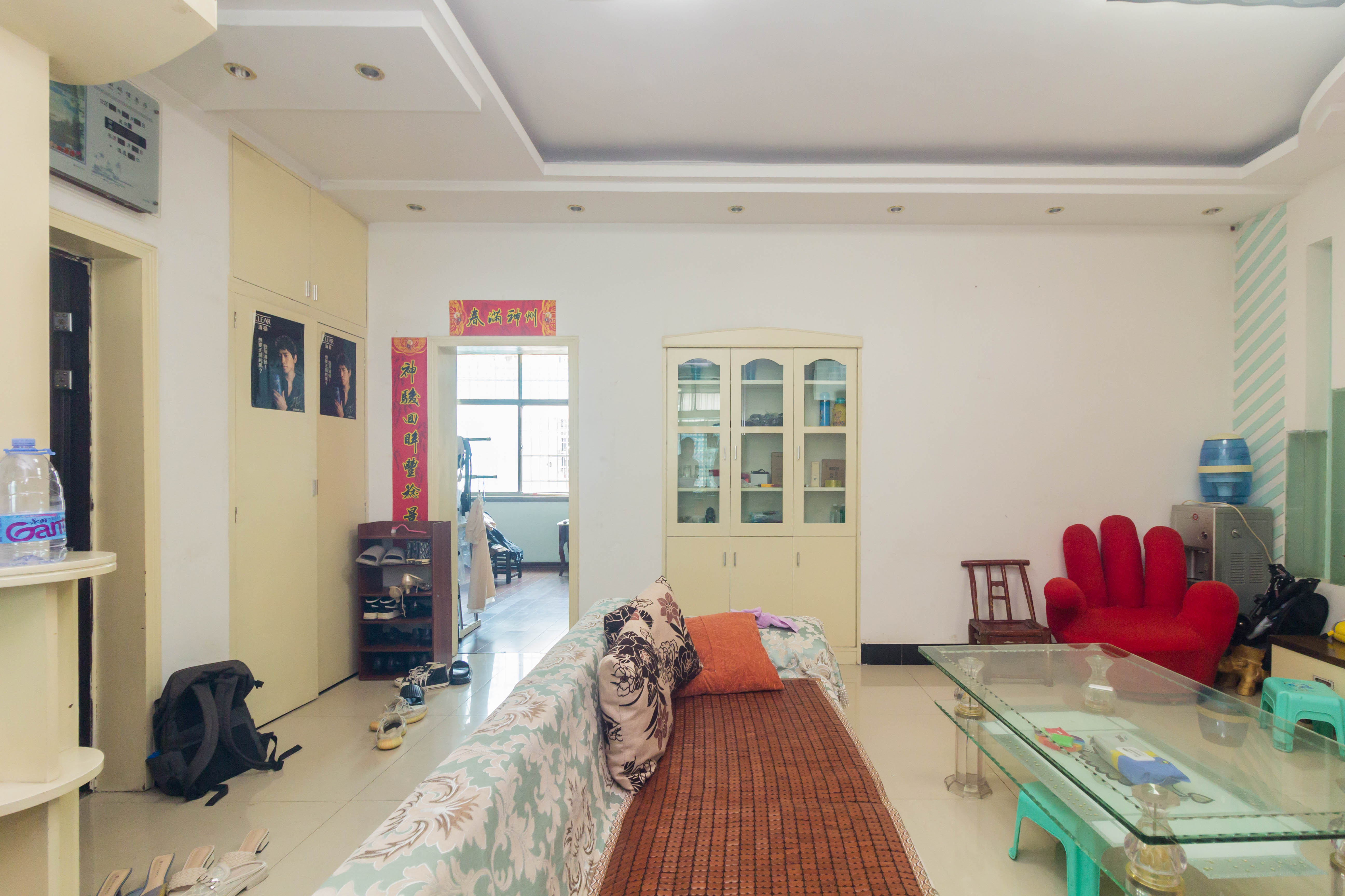 泉塘小区  3室2厅1卫   42.00万 泉塘小区  3室2厅1卫   42.00万