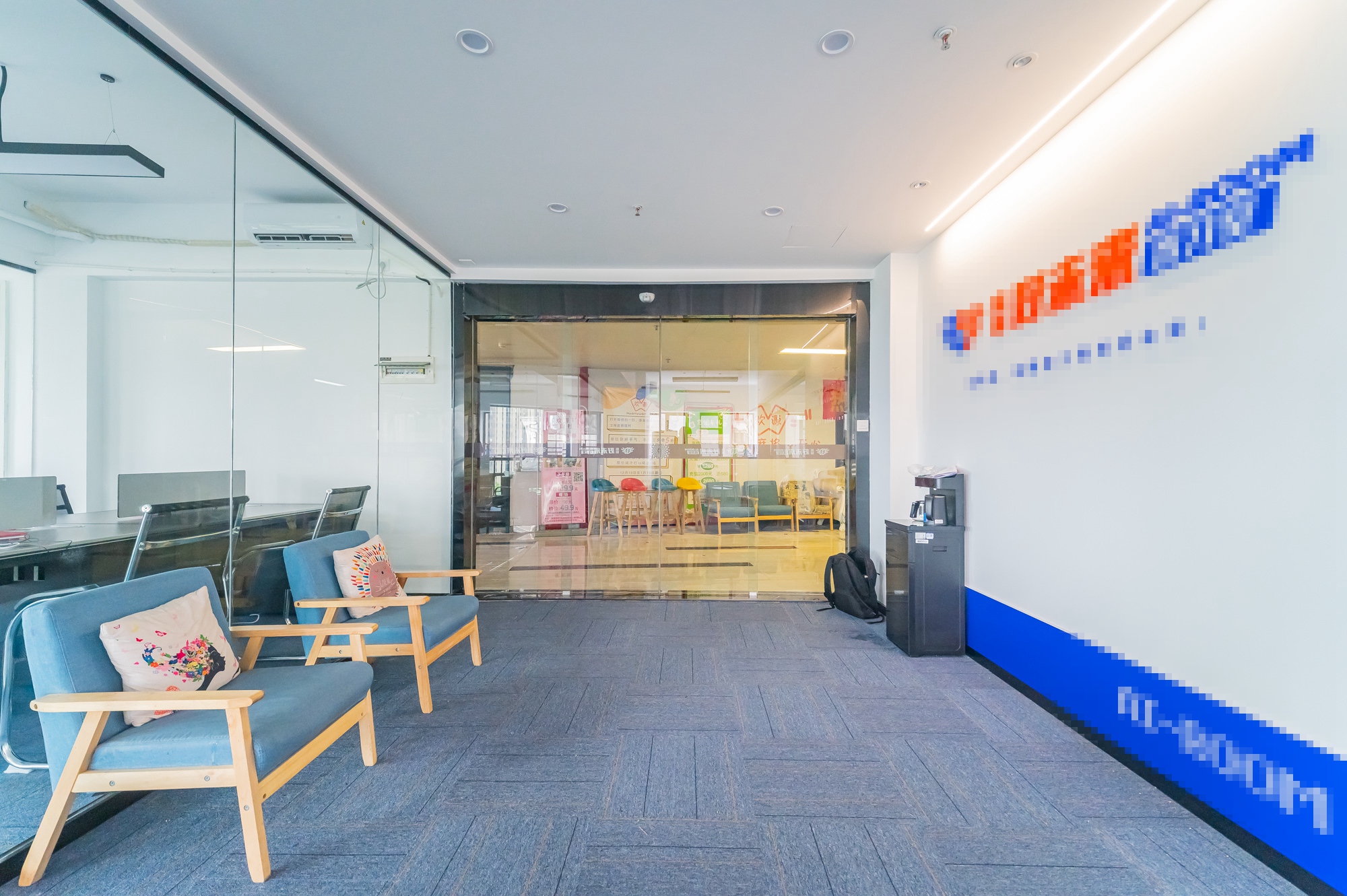 博雅例外 0室0厅0卫 85.0万 博雅例外 0室0厅0卫 85.0万客厅