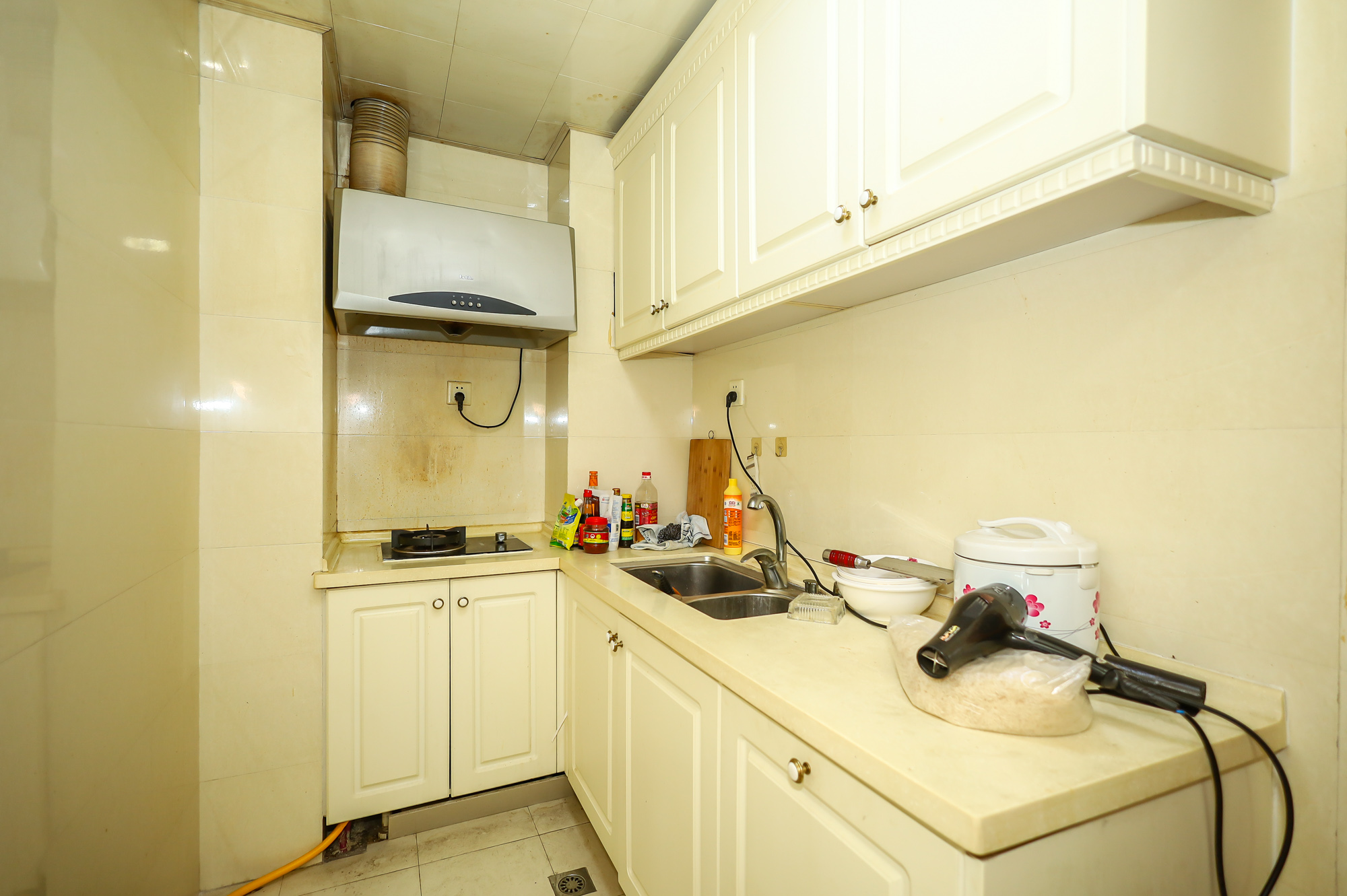 明城公寓 1室1厅1卫 22.8万 明城公寓 1室1厅1卫 22.8万厨房