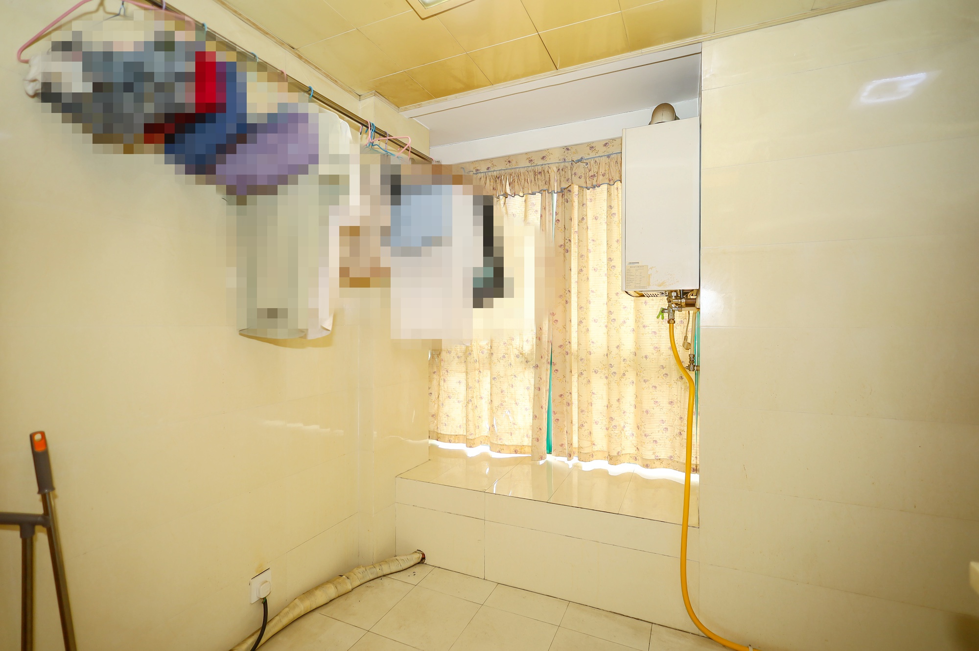 明城公寓 1室1厅1卫 22.8万 明城公寓 1室1厅1卫 22.8万阳台