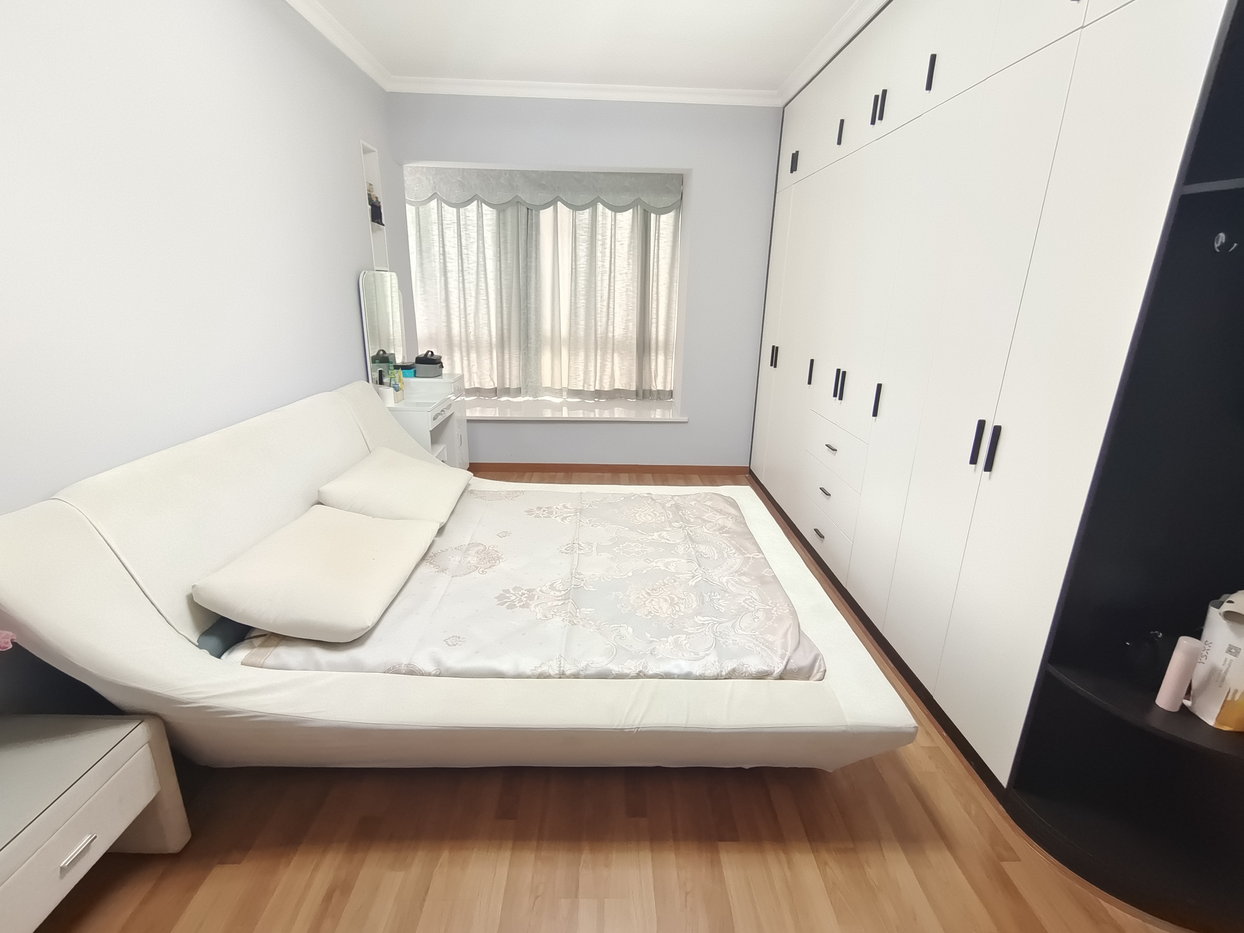 经仕小区 3室2厅2卫 68.8万 经仕小区 3室2厅2卫 68.8万室内图