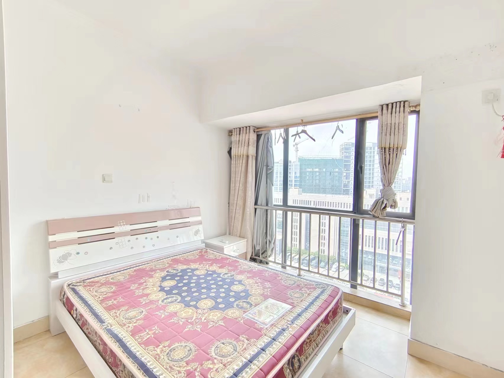 流金岁月-华晨国际 3室1厅1卫 55.0万 流金岁月-华晨国际 3室1厅1卫 55.0万室内图