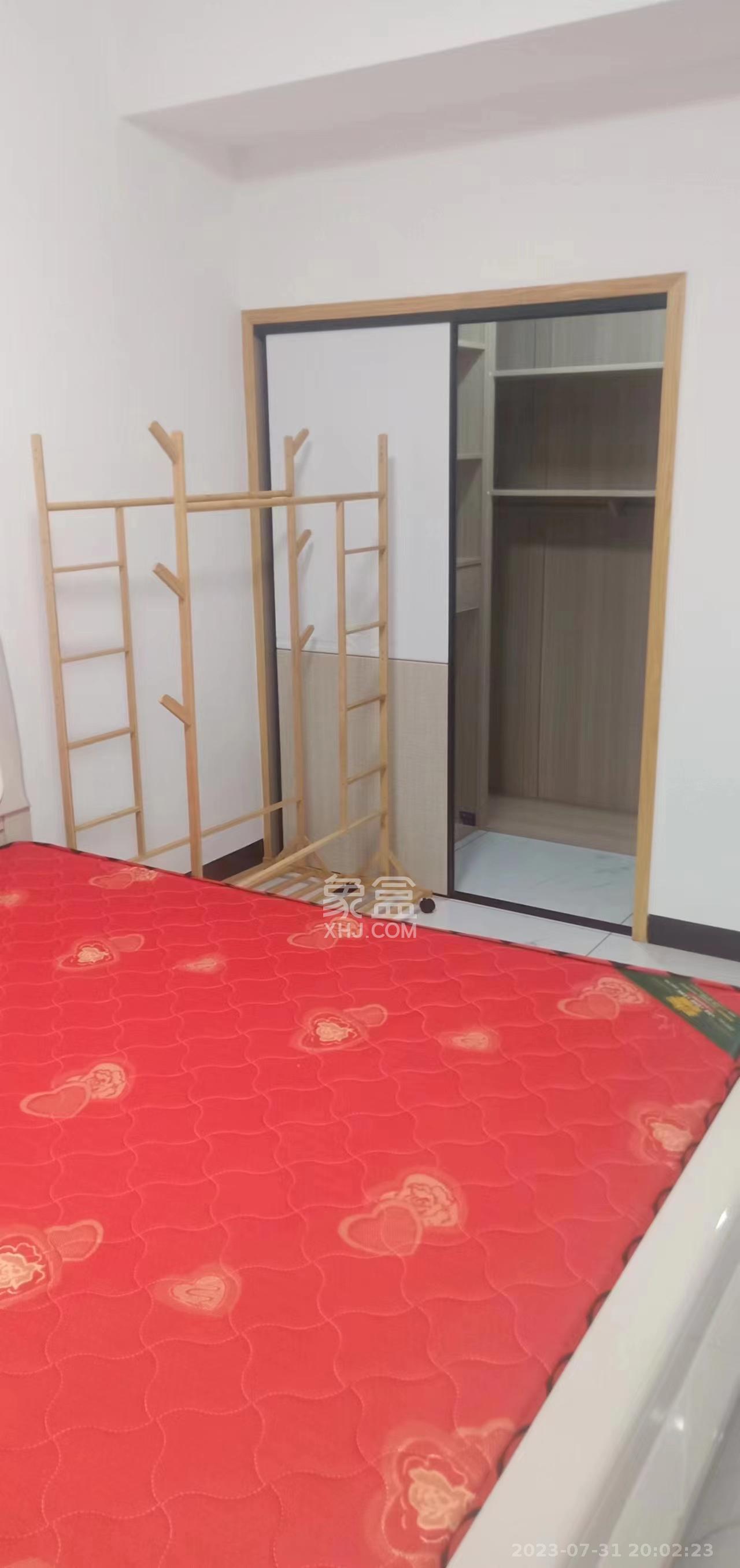 恒泰湘壹府  3室2厅1卫   2600.00元/月室内图