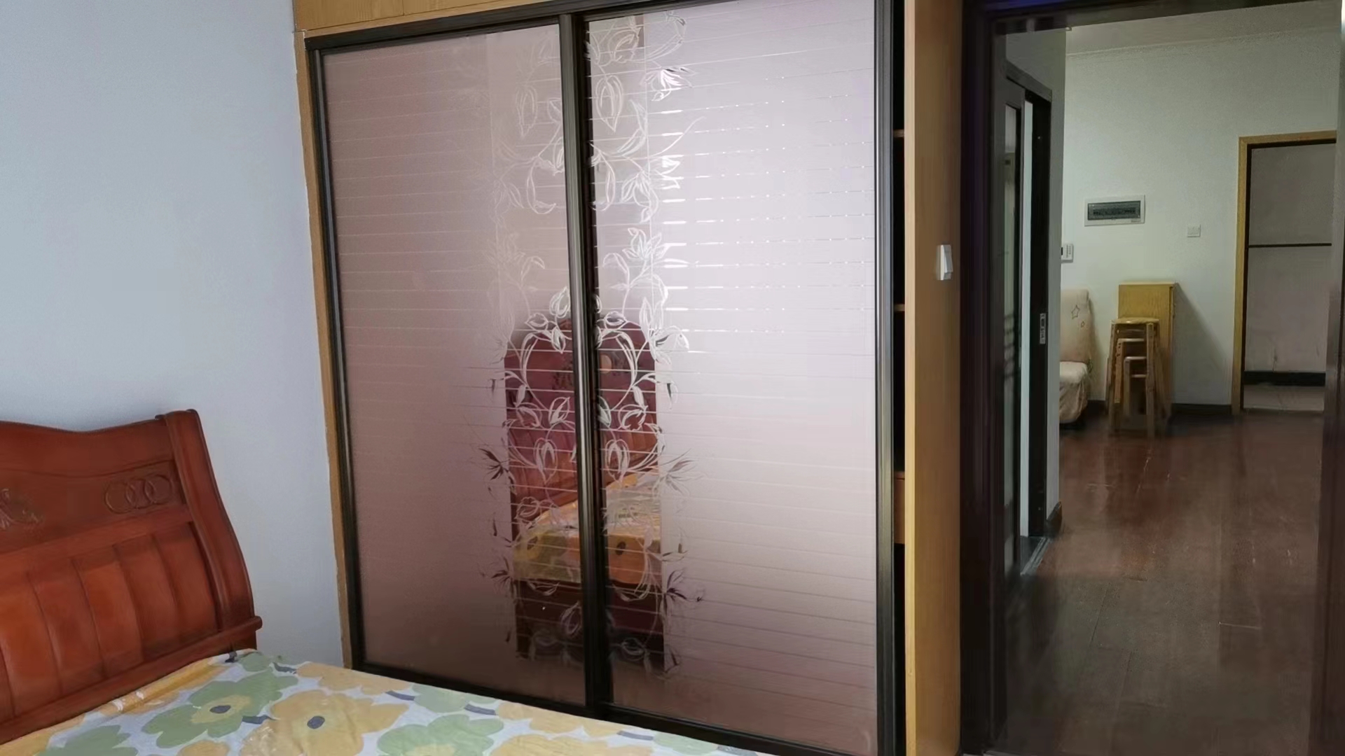 丰园大厦 2室2厅1卫 34.0万 丰园大厦 2室2厅1卫 34.0万室内图