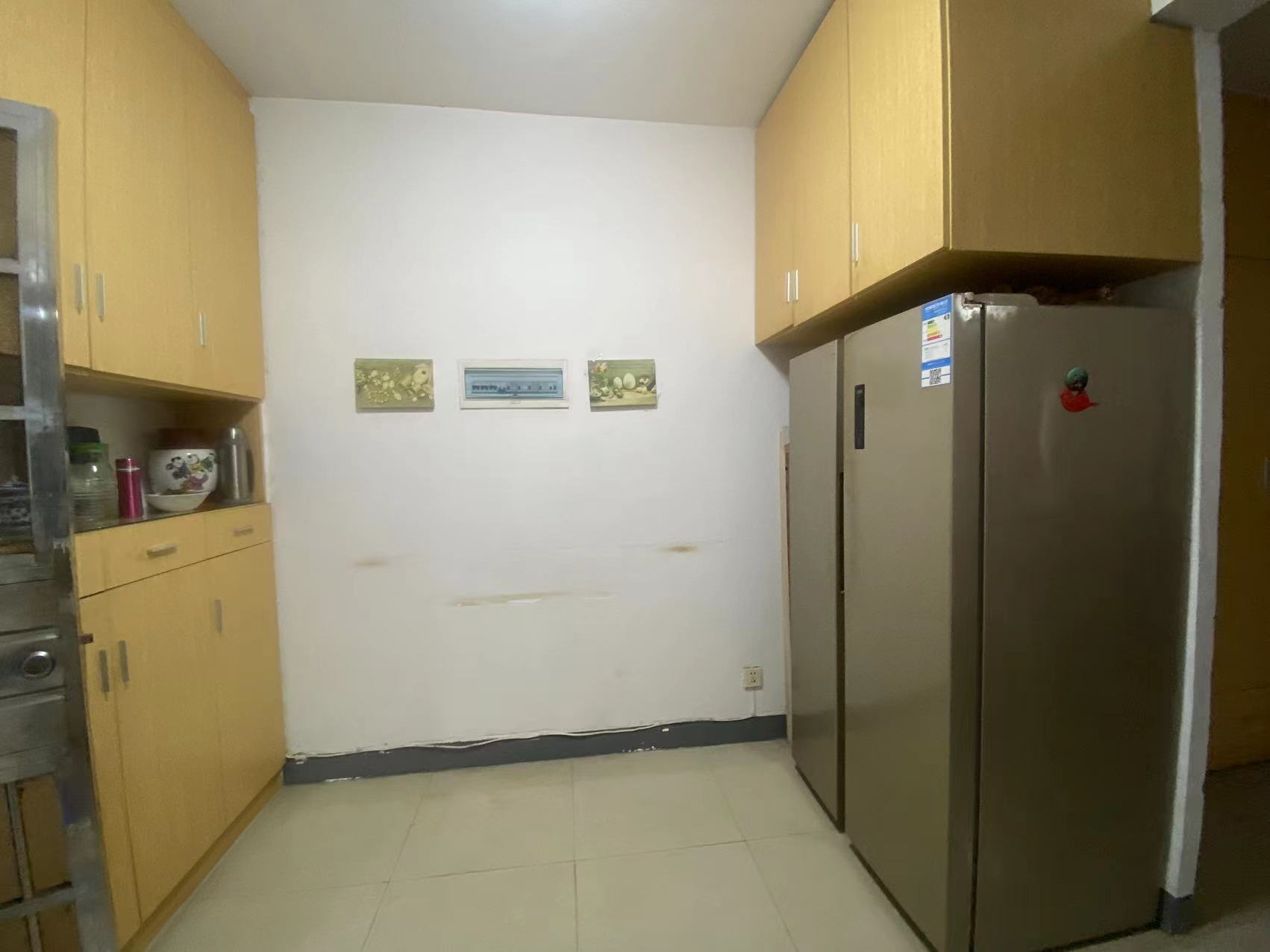 盛世华庭 2室2厅1卫 69.8万 盛世华庭 2室2厅1卫 69.8万室内图