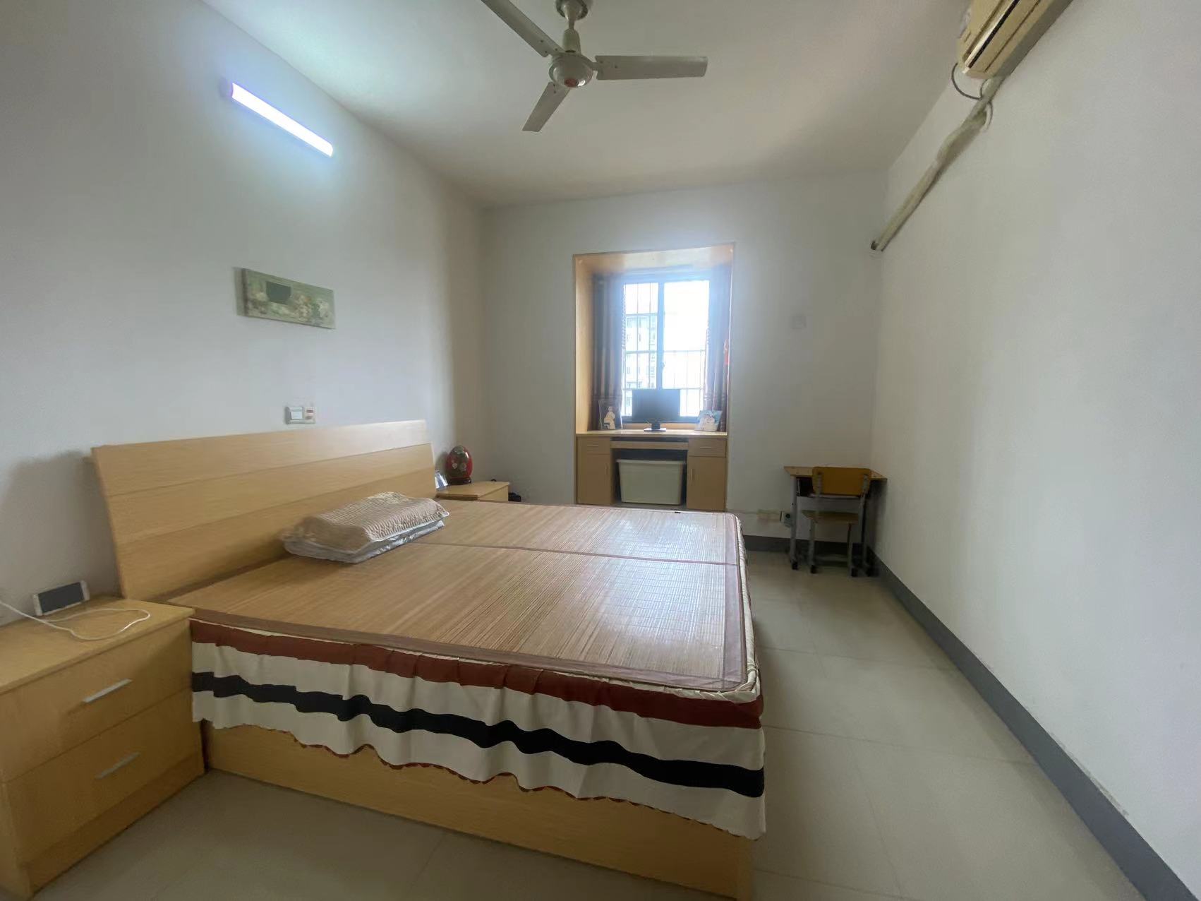 盛世华庭 2室2厅1卫 69.8万 盛世华庭 2室2厅1卫 69.8万室内图