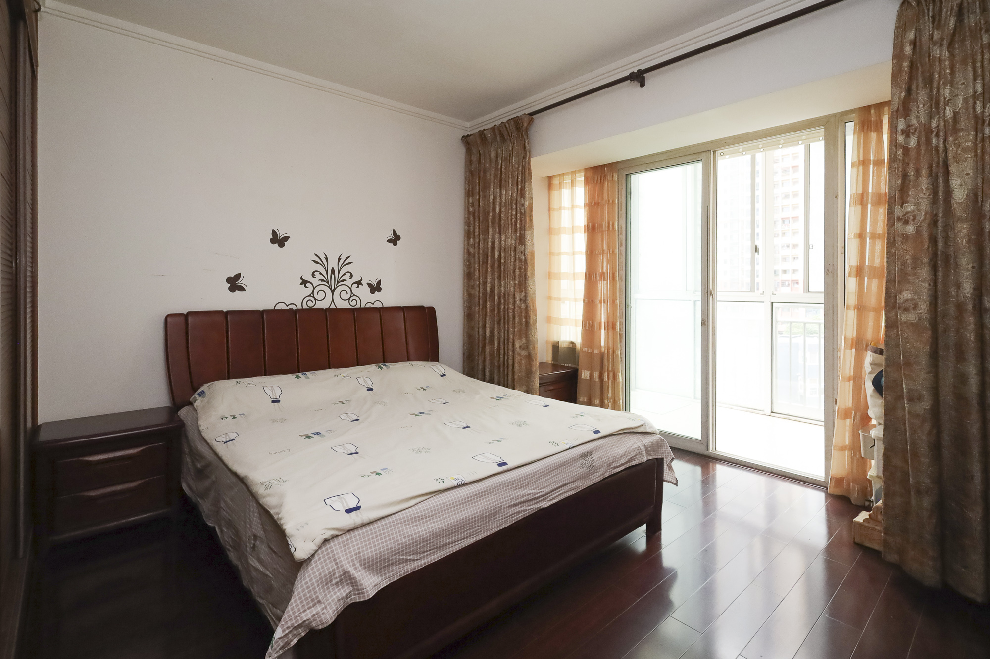 星蓝湾 3室2厅1卫 118.0万 星蓝湾 3室2厅1卫 118.0万卧室