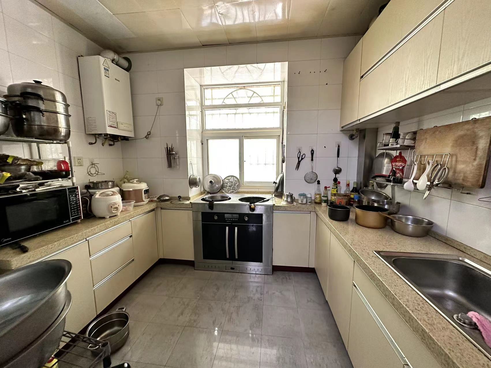 钻石家园 4室2厅2卫 50.0万 钻石家园 4室2厅2卫 50.0万室内图