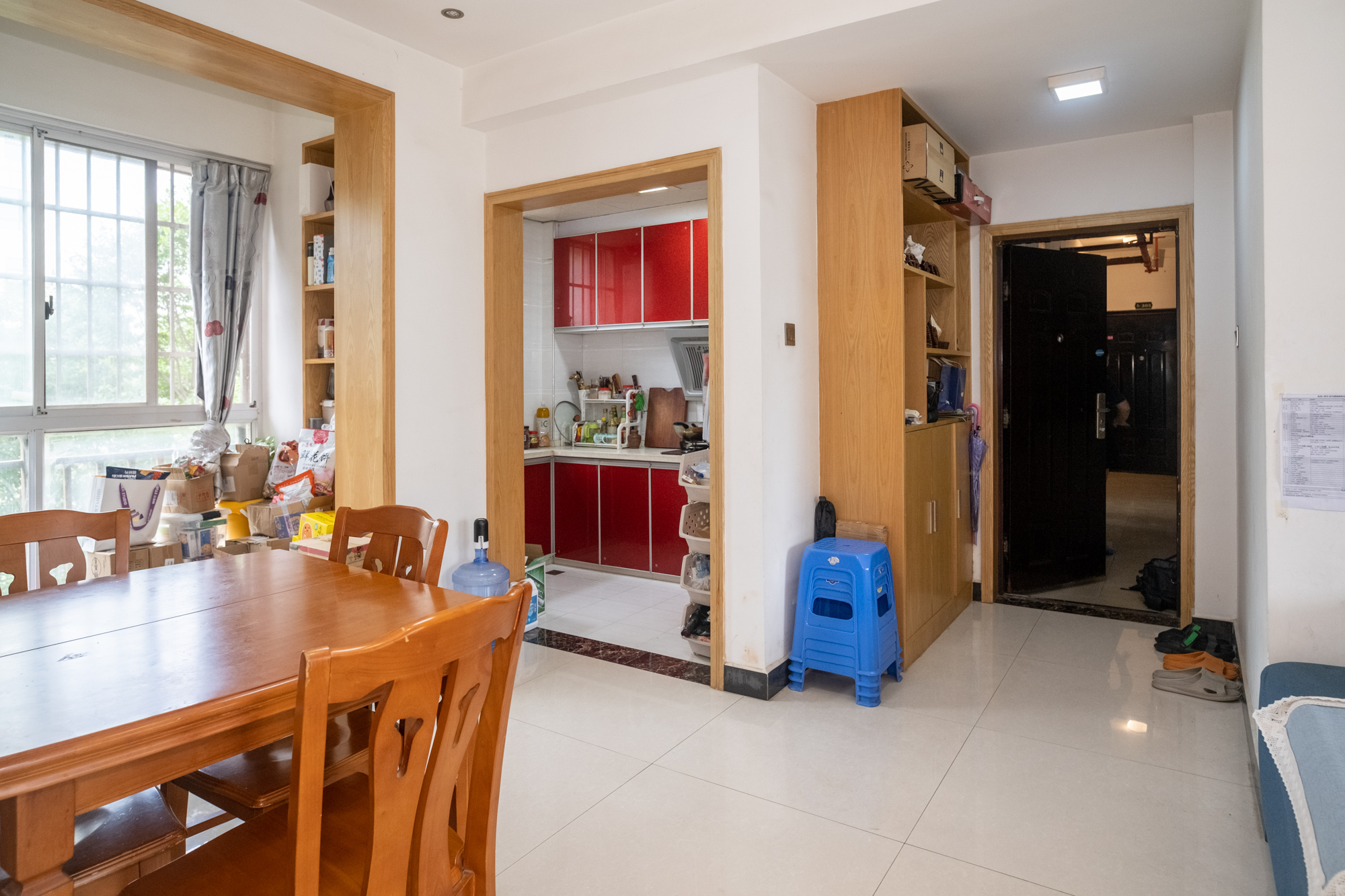 山水湾 2室1厅1卫 49.8万 山水湾 2室1厅1卫 49.8万客厅