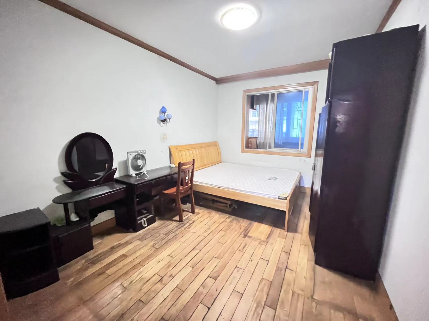 解放街散盘 2室1厅1卫 25.8万 解放街散盘 2室1厅1卫 25.8万室内图