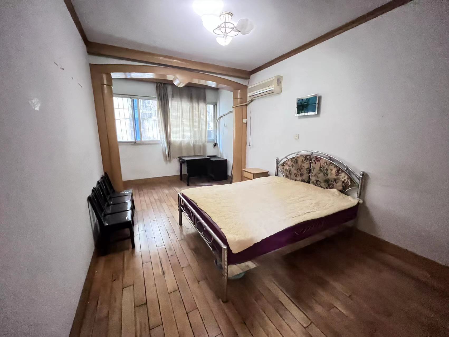 解放街散盘 2室1厅1卫 25.8万 解放街散盘 2室1厅1卫 25.8万室内图