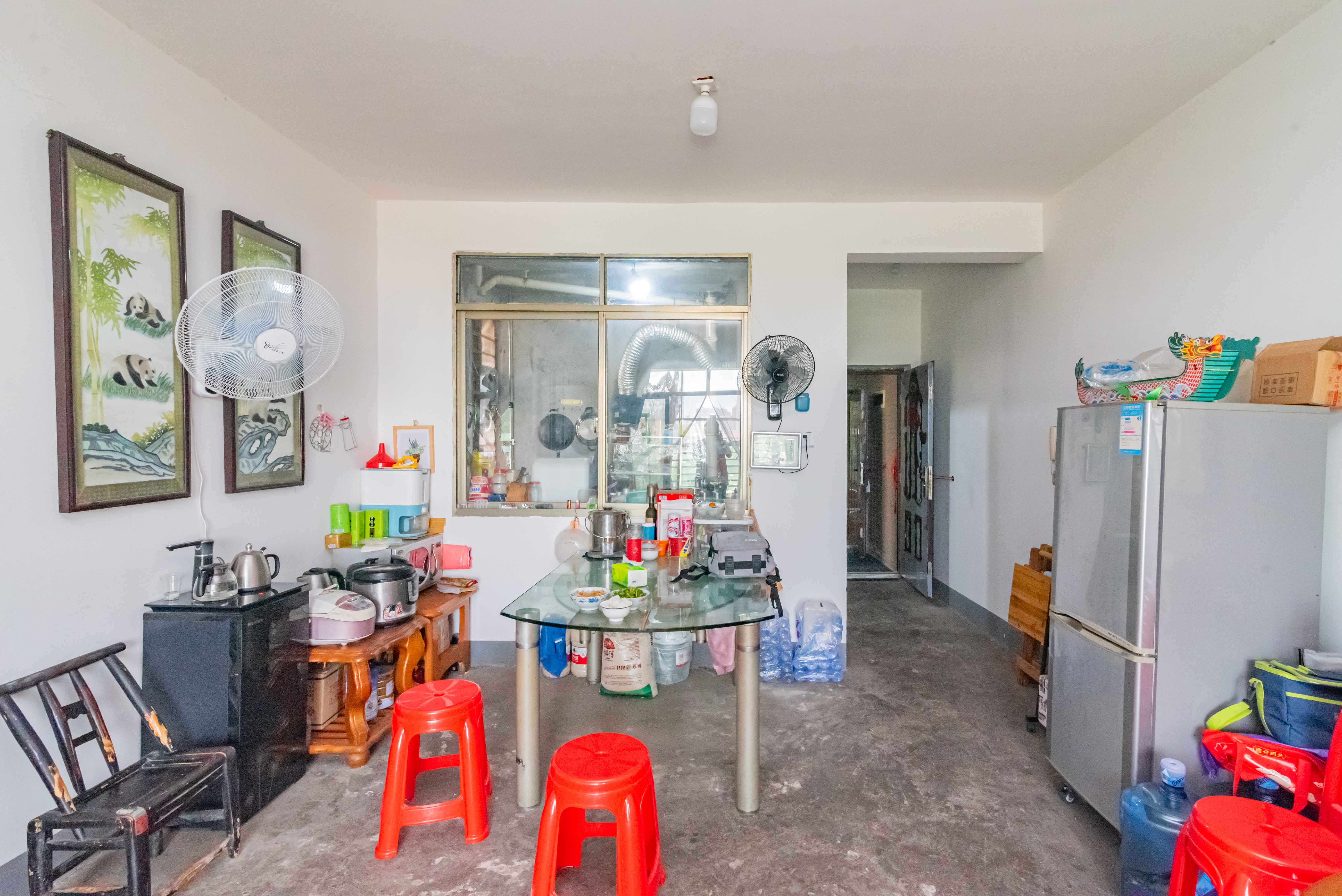 申湘宽境  2室2厅1卫    42.0万客厅