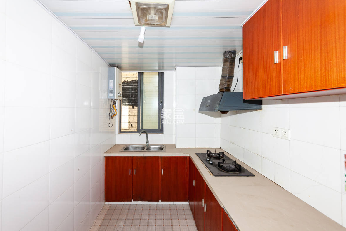 鼎丰前城 2室2厅1卫 52.0万 鼎丰前城 2室2厅1卫 52.0万厨房