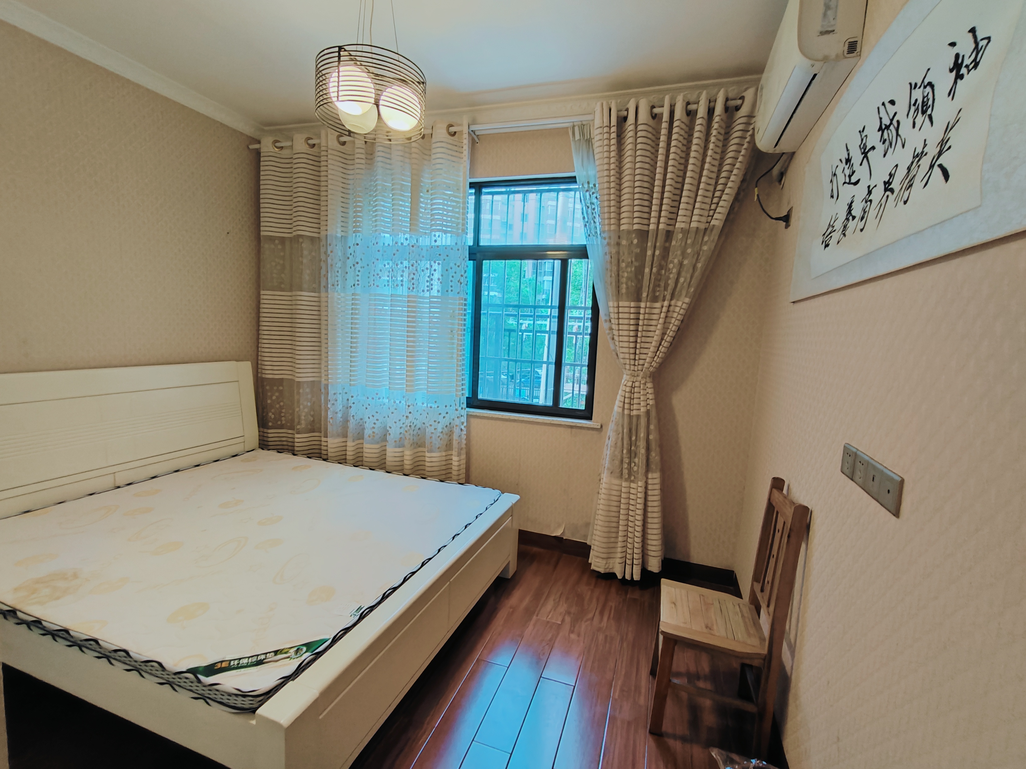 金碧花园 4室2厅2卫 100.0万 金碧花园 4室2厅2卫 100.0万室内图