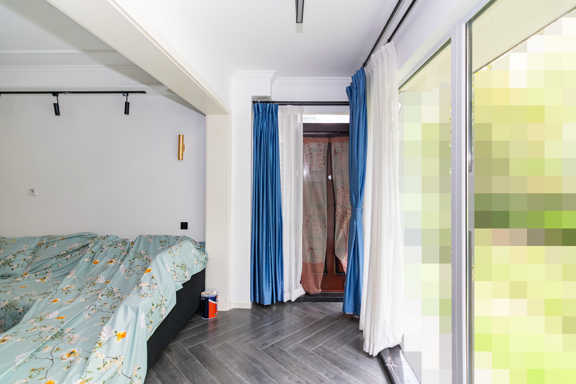 新华联梦想城 4室2厅2卫 126.00万 新华联梦想城 4室2厅2卫 126.00万阳台