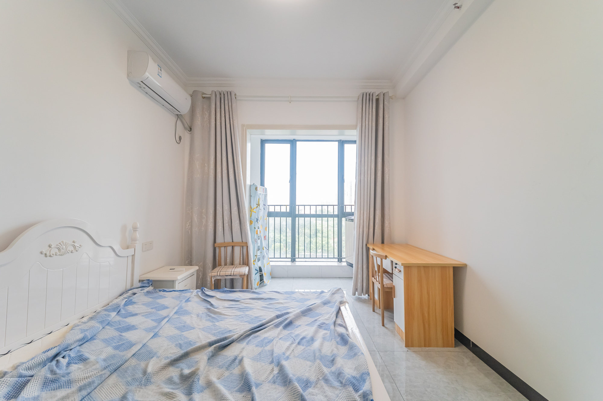 海伦春天 1室1厅1卫 29.73万 海伦春天 1室1厅1卫 29.73万卧室