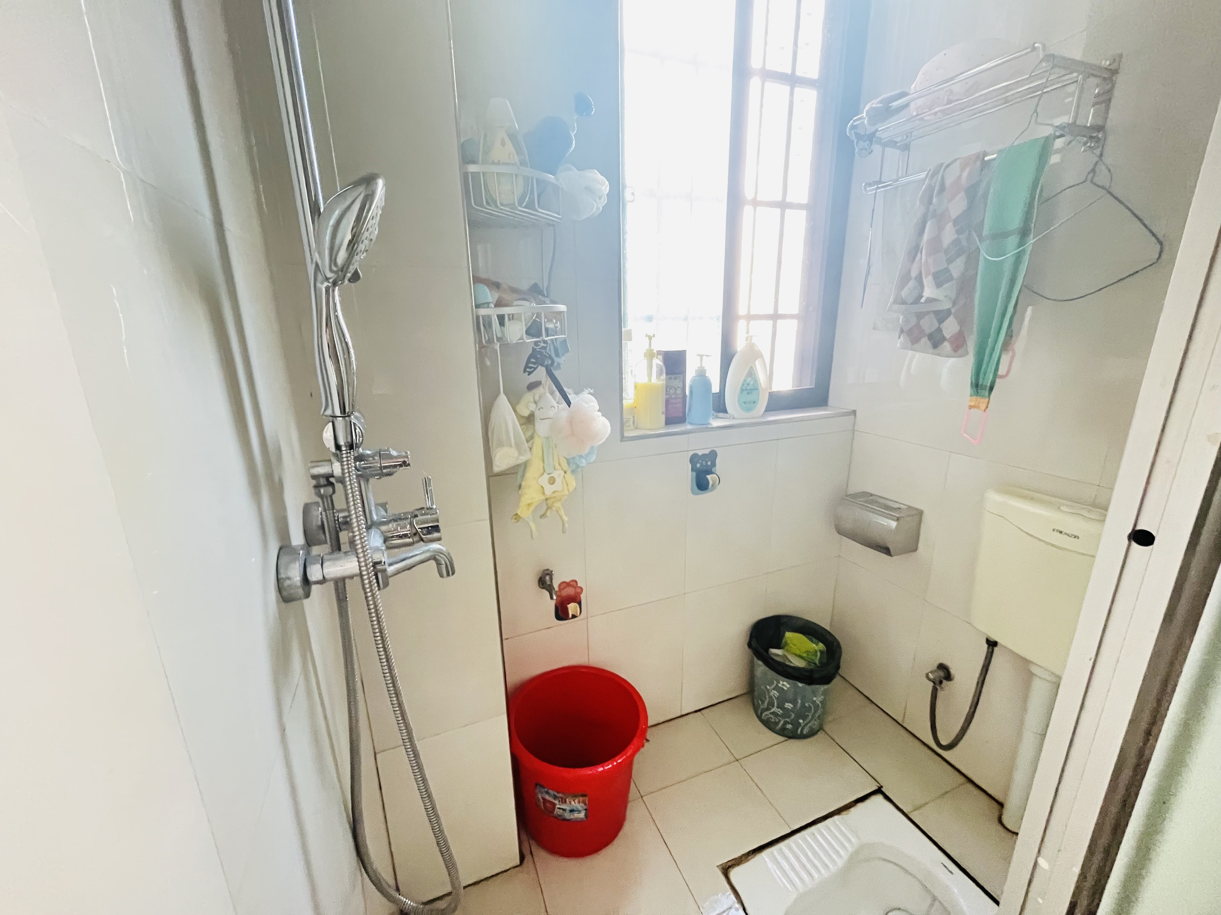 新府华城 3室2厅1卫 49.8万 新府华城 3室2厅1卫 49.8万客厅