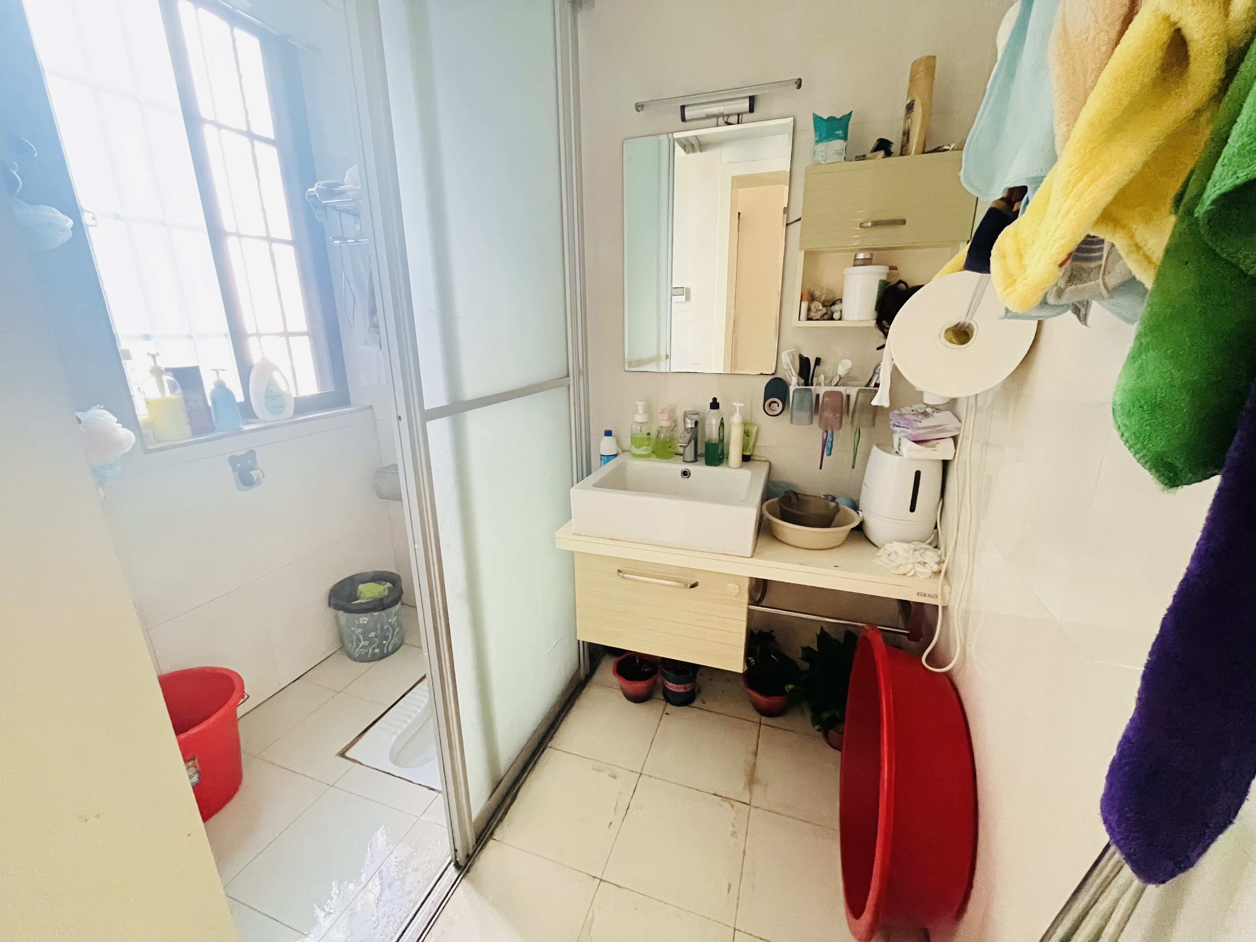 新府华城 3室2厅1卫 49.8万 新府华城 3室2厅1卫 49.8万客厅