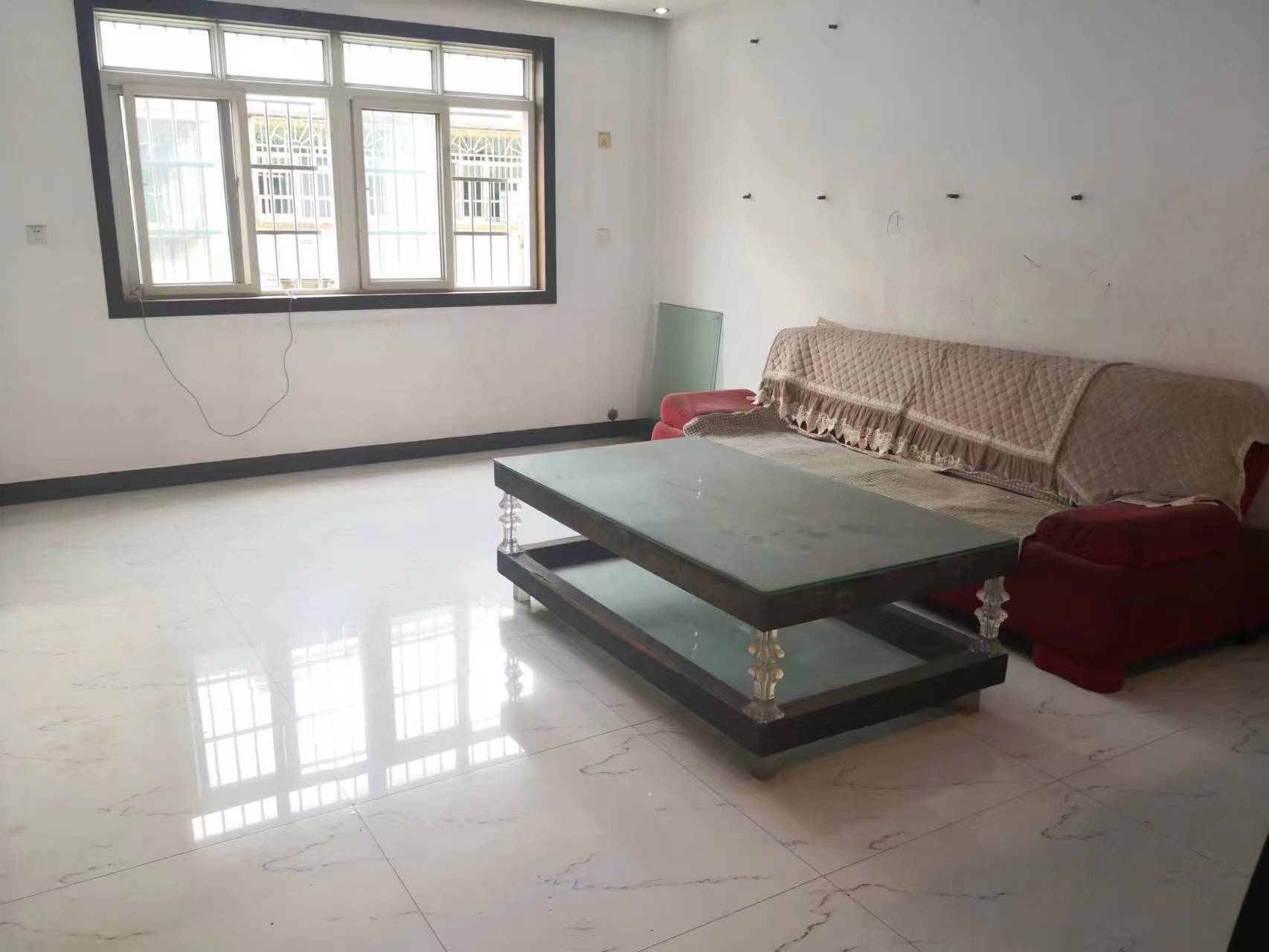 合泰大街 3室2厅2卫 36.0万 合泰大街 3室2厅2卫 36.0万室内图