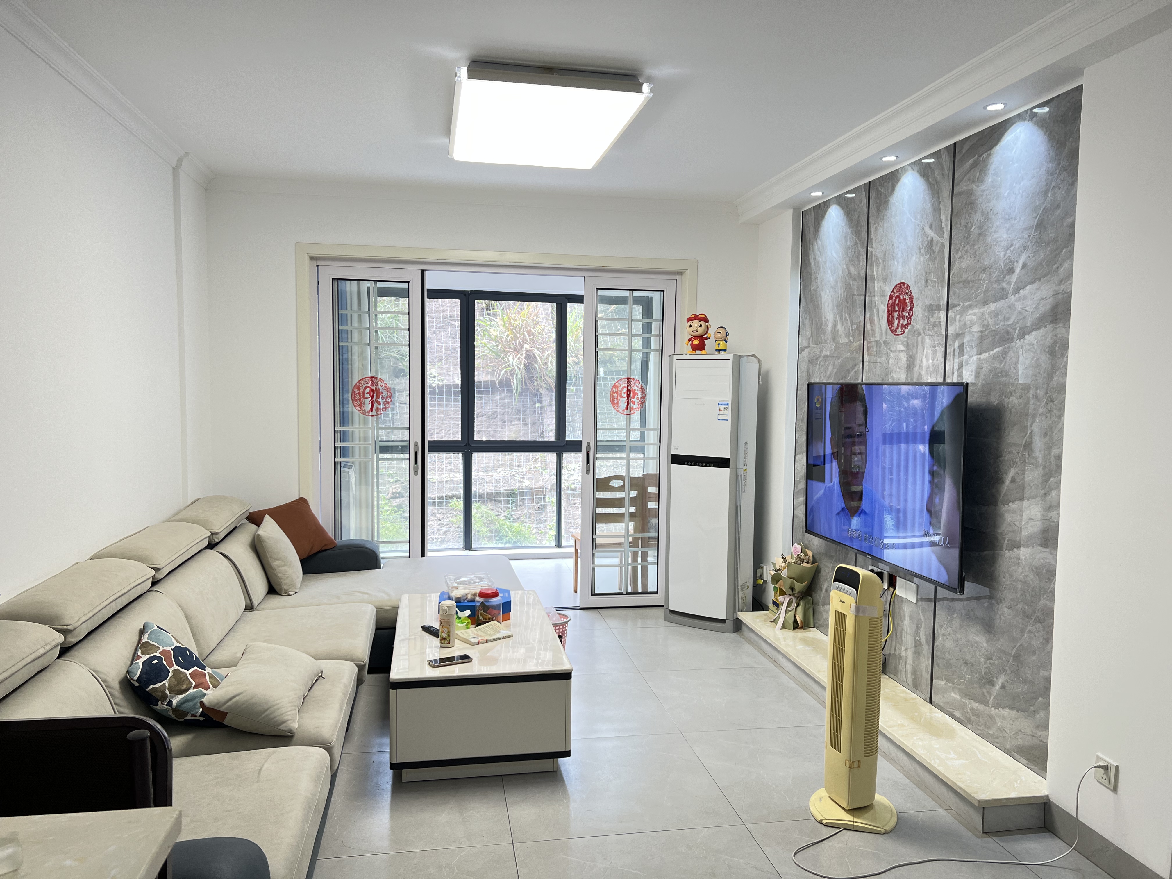 时代新城(翰林府) 6室2厅2卫 88.0万 时代新城(翰林府) 6室2厅2卫 88.0万室内图