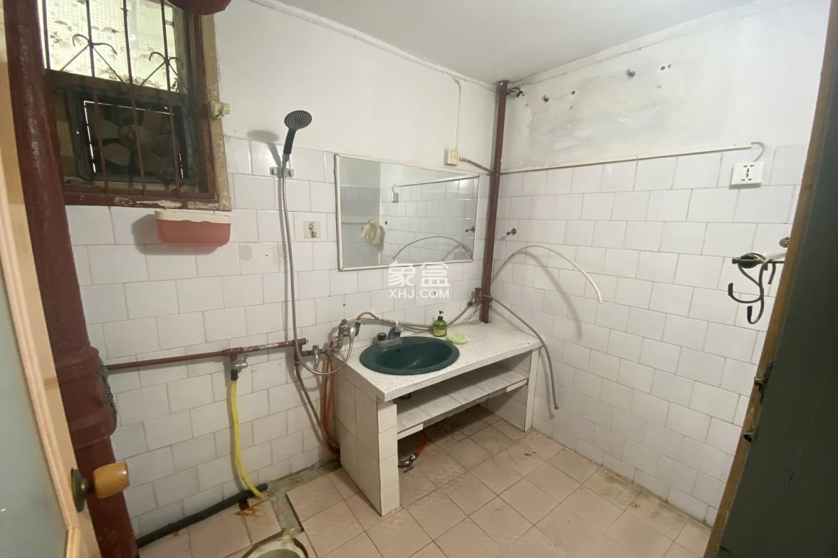 广厦新村 2室2厅1卫 27.0万 广厦新村 2室2厅1卫 27.0万室内图