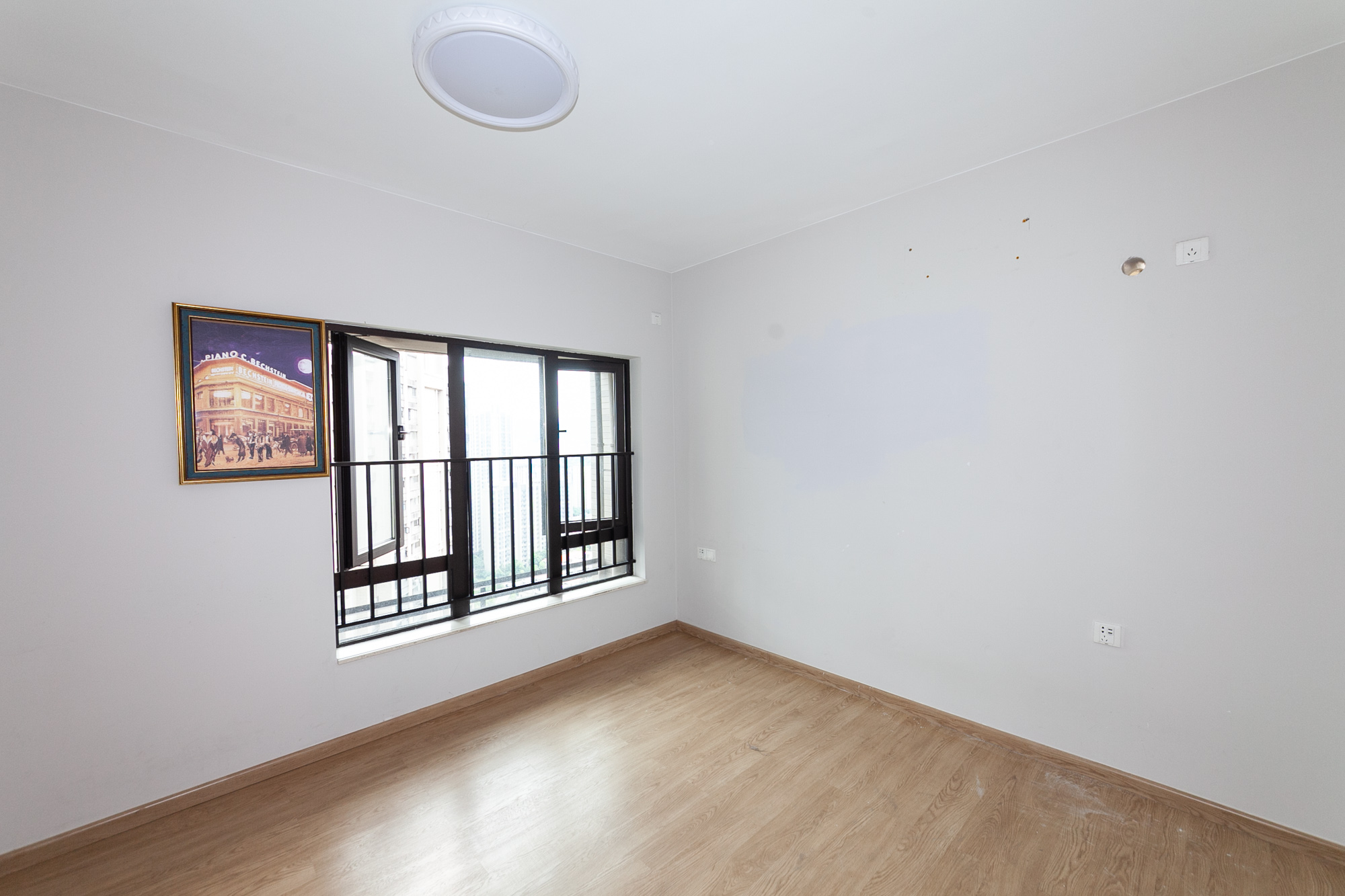 时代倾城三期 2室2厅1卫 83.6万 时代倾城三期 2室2厅1卫 83.6万卧室