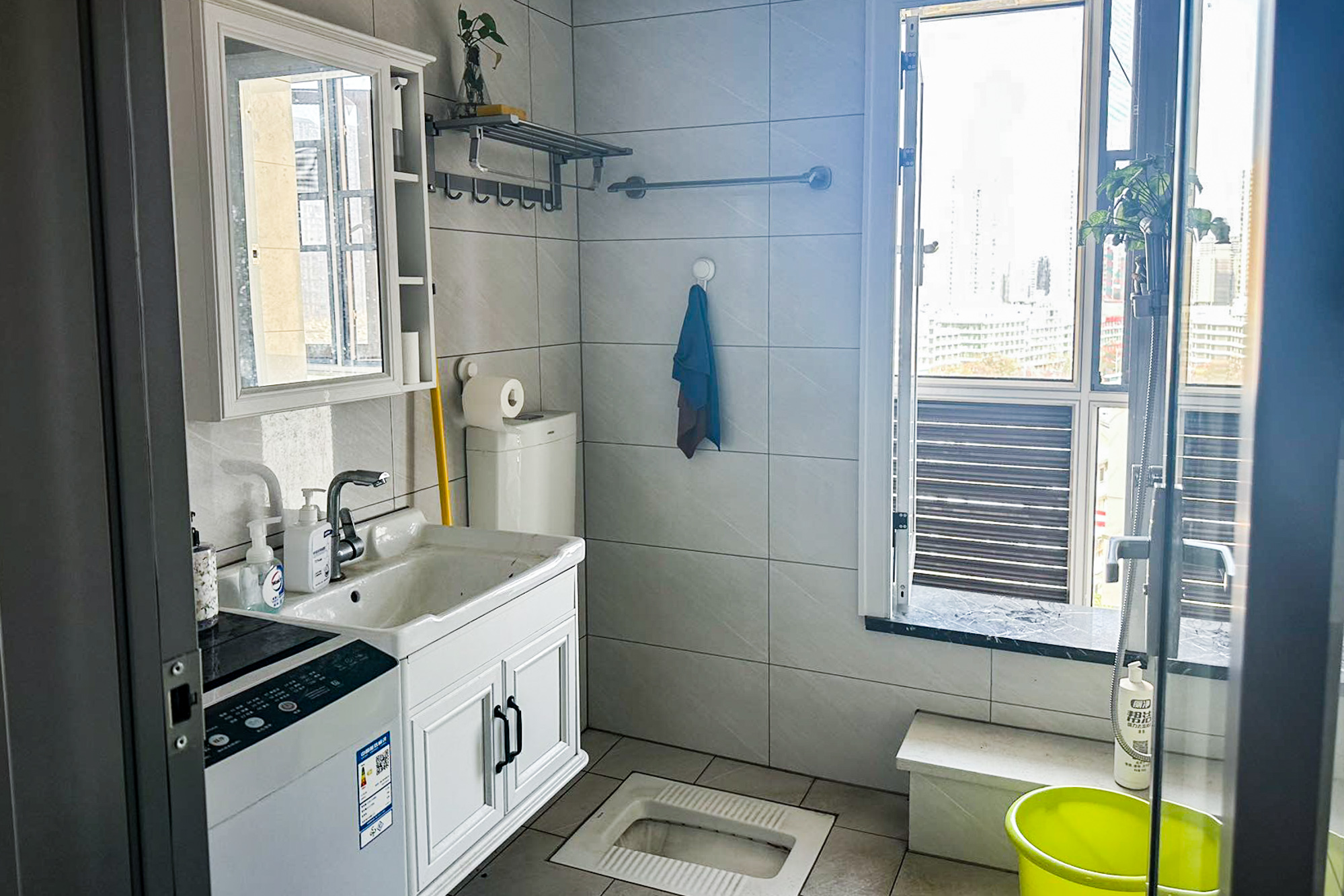 龙湖湘风原著(龙湖湘风星城) 4室2厅2卫 100.00万 龙湖湘风原著(龙湖湘风星城) 4室2厅2卫 100.00万其他