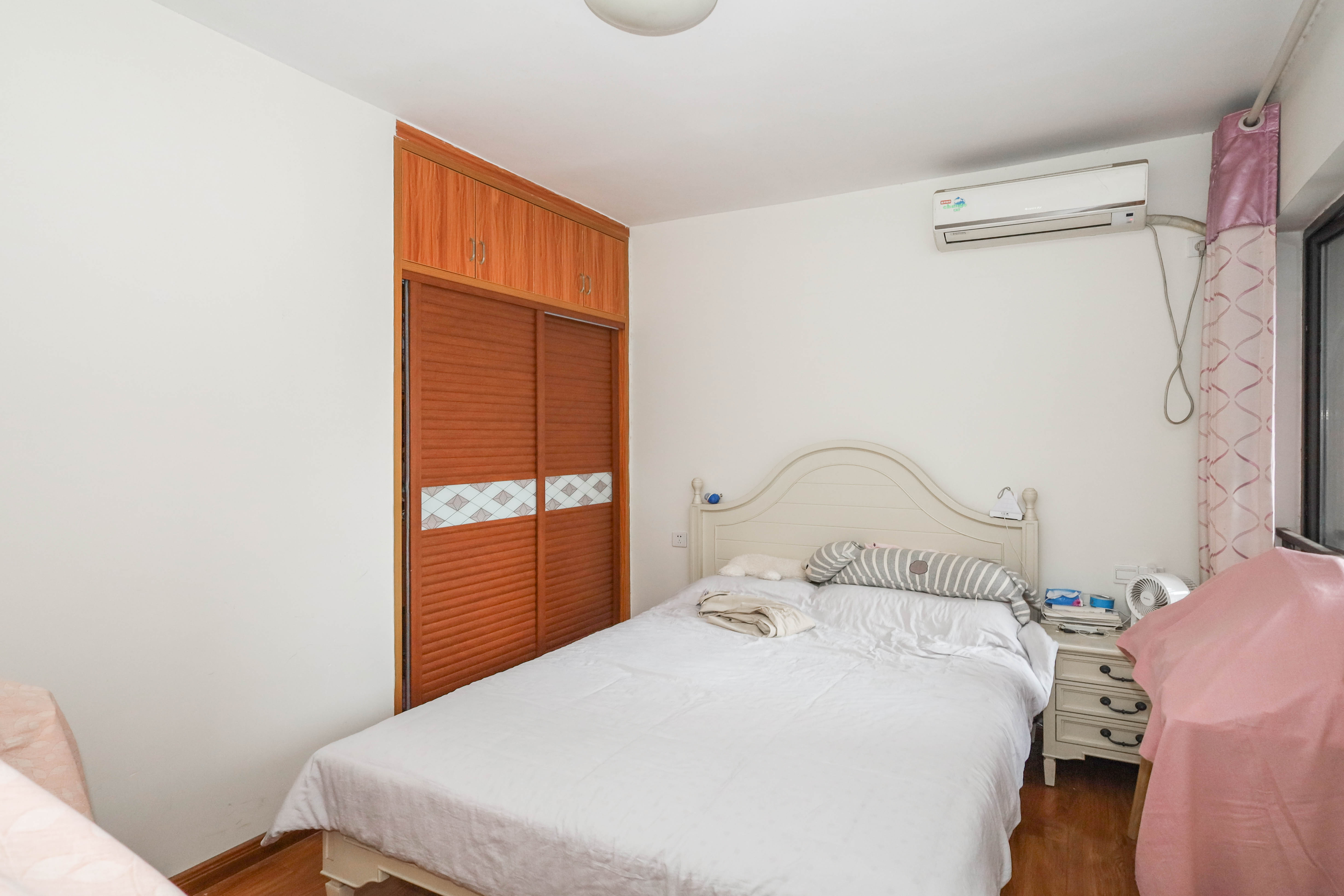 旭辉御府 3室2厅1卫 90.0万 旭辉御府 3室2厅1卫 90.0万卧室