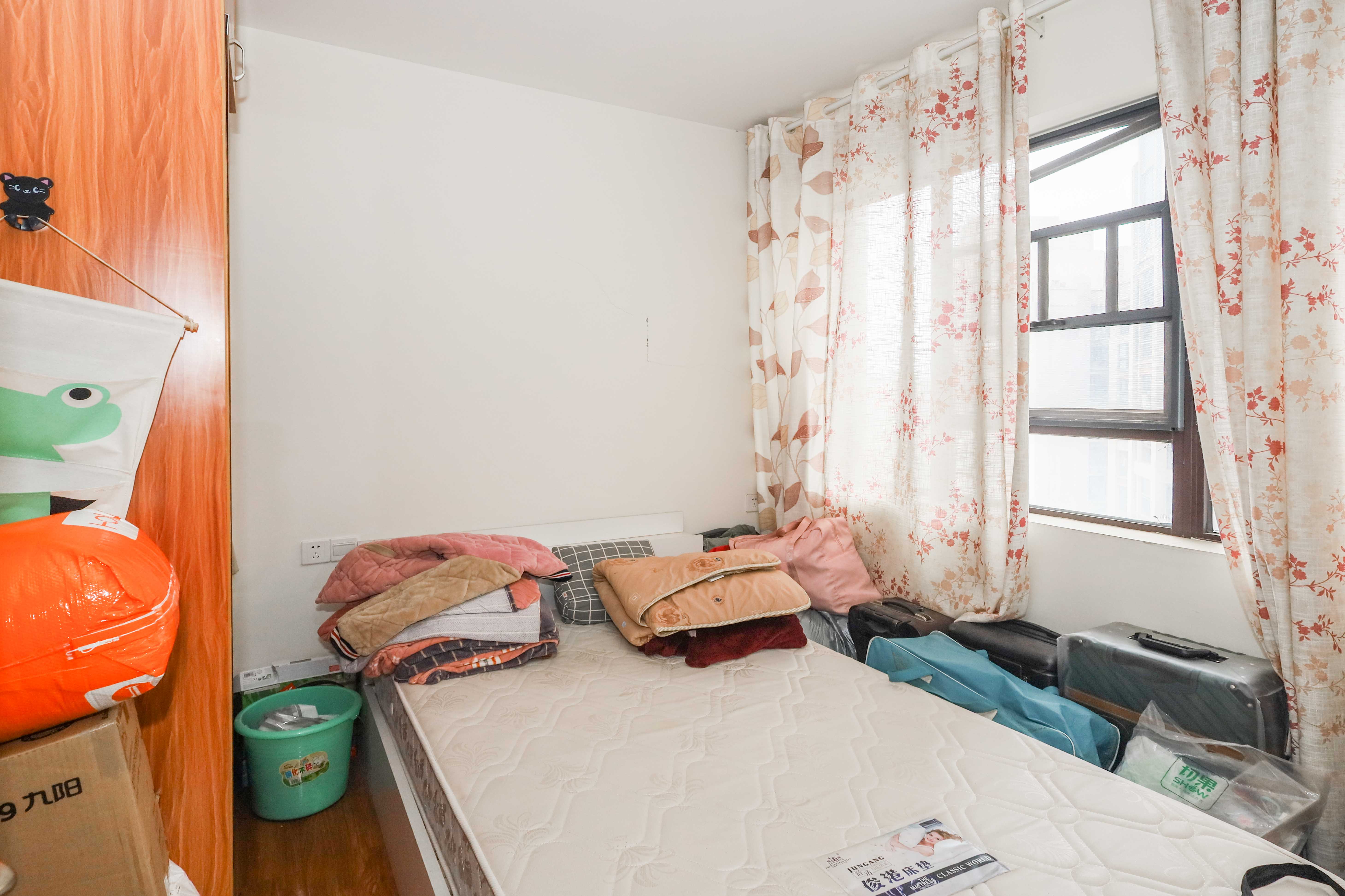 旭辉御府 3室2厅1卫 90.0万 旭辉御府 3室2厅1卫 90.0万卧室