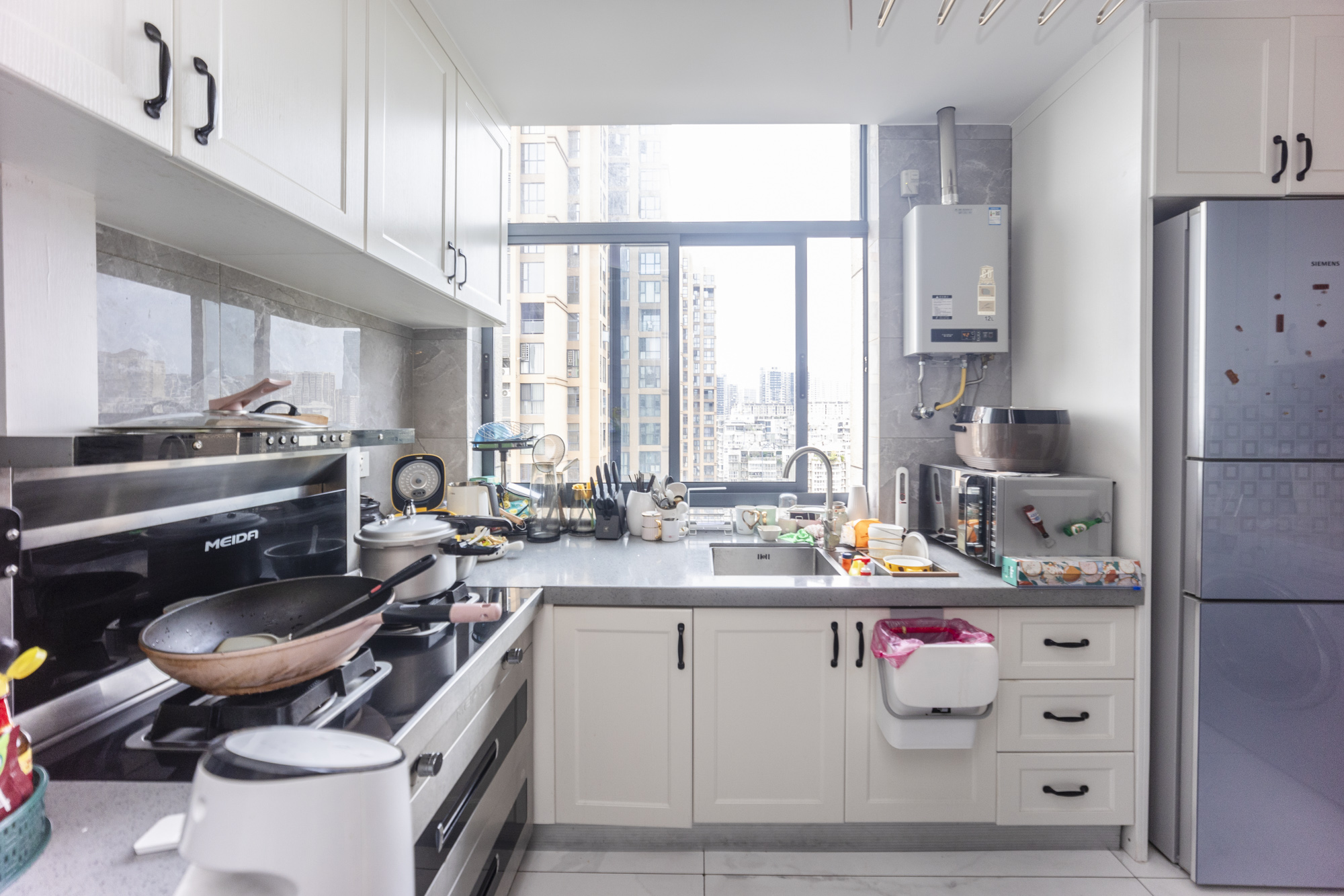 江南华府 1室1厅1卫 32.0万 江南华府 1室1厅1卫 32.0万厨房