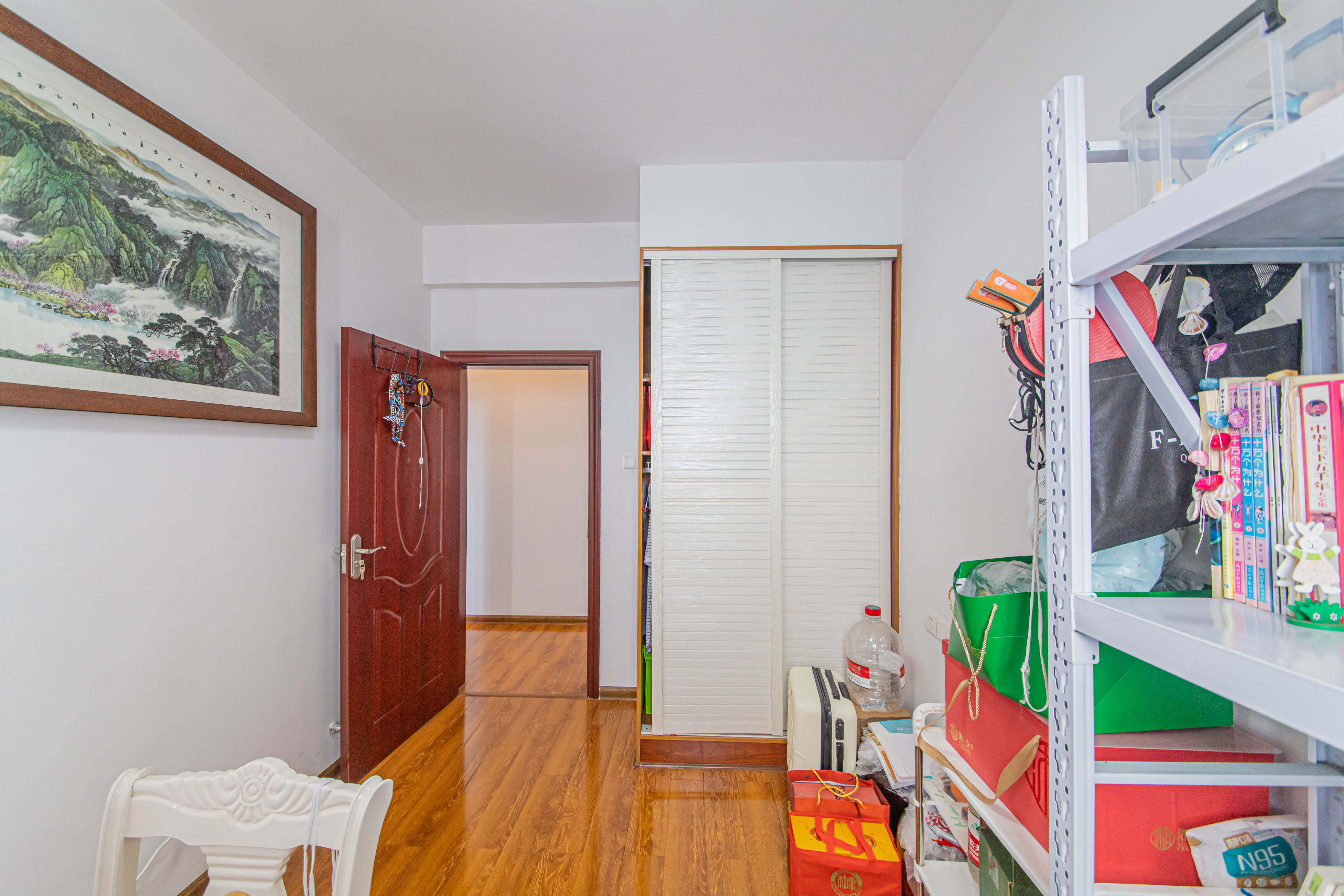 丽水熙园  3室2厅1卫    104.9万 丽水熙园  3室2厅1卫    104.9万卧室