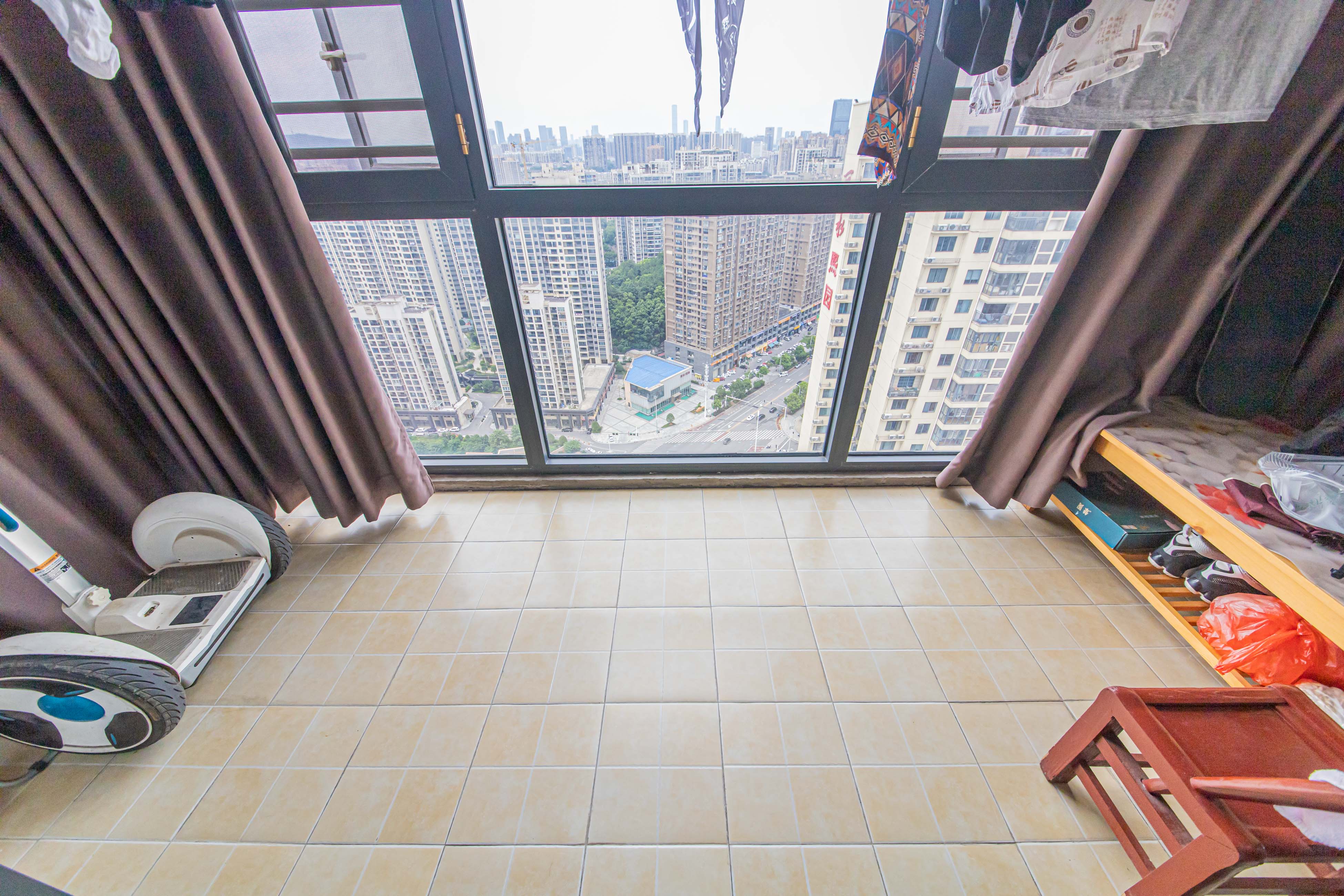 丽水熙园  3室2厅1卫    104.9万 丽水熙园  3室2厅1卫    104.9万阳台