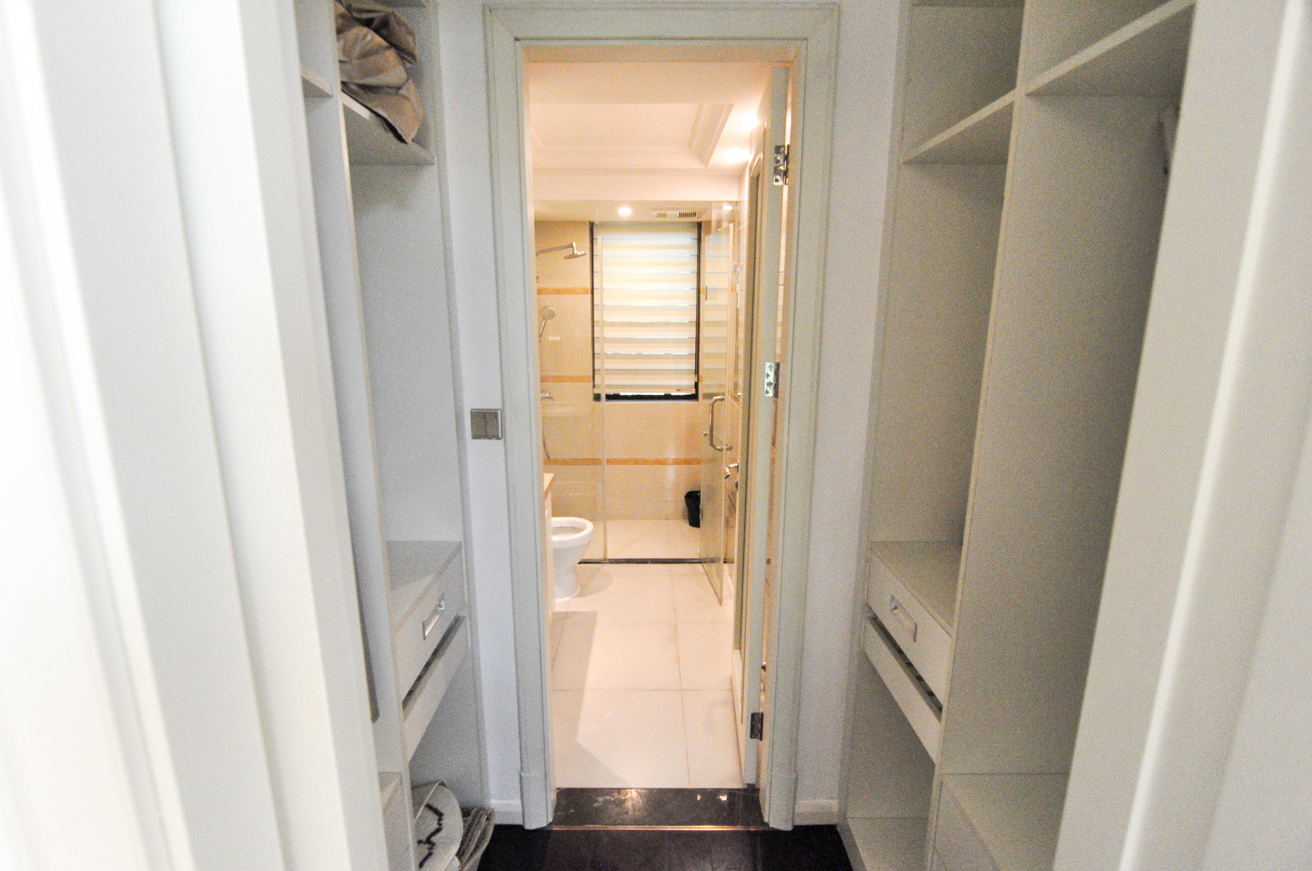 梅溪湖金茂府（金茂广场）（金茂览秀城）  3室2厅2卫    237.8万其他