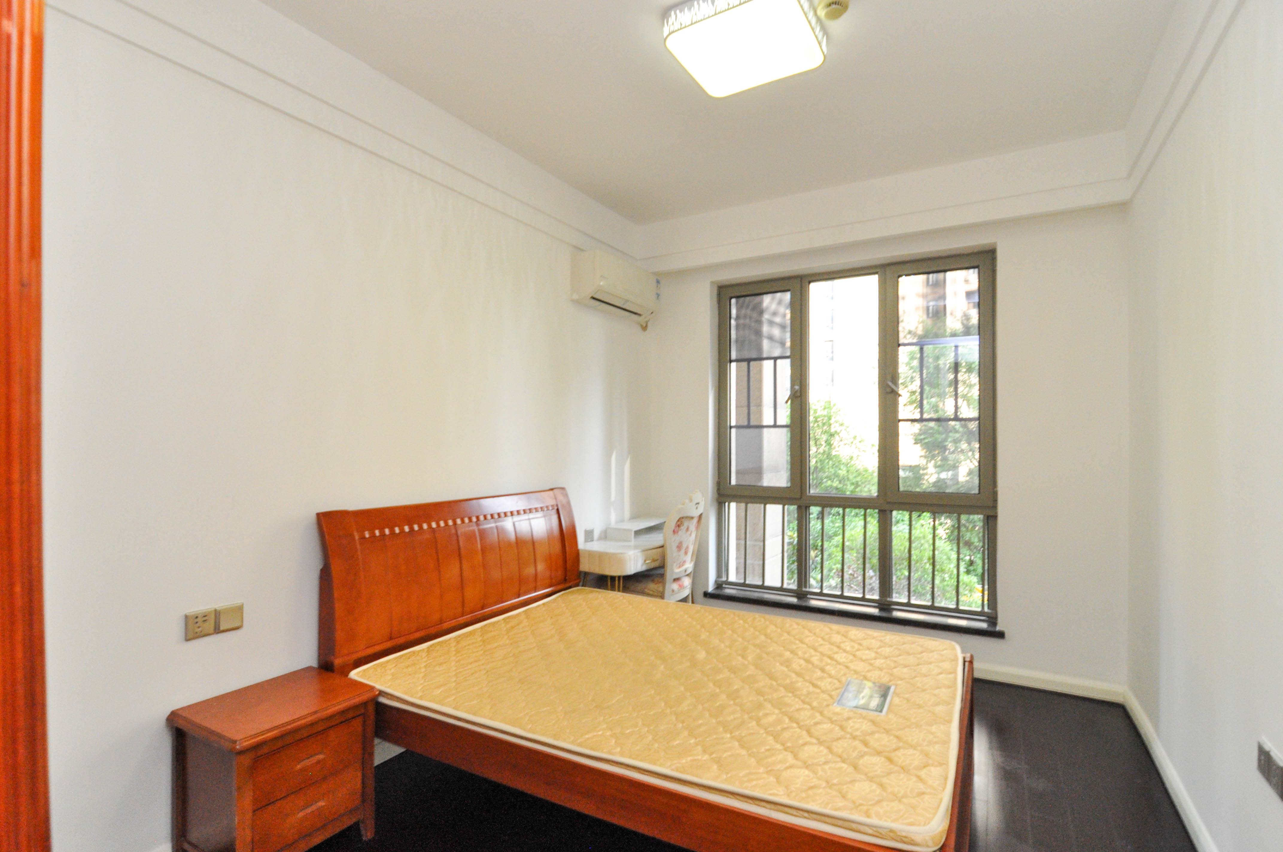 梅溪湖金茂府（金茂广场）（金茂览秀城）  3室2厅2卫    237.8万其他