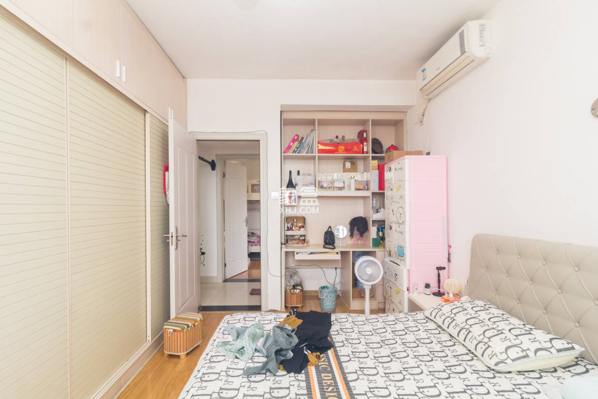 博雅湘水湾  2室2厅1卫    49.8万 博雅湘水湾  2室2厅1卫    49.8万卧室