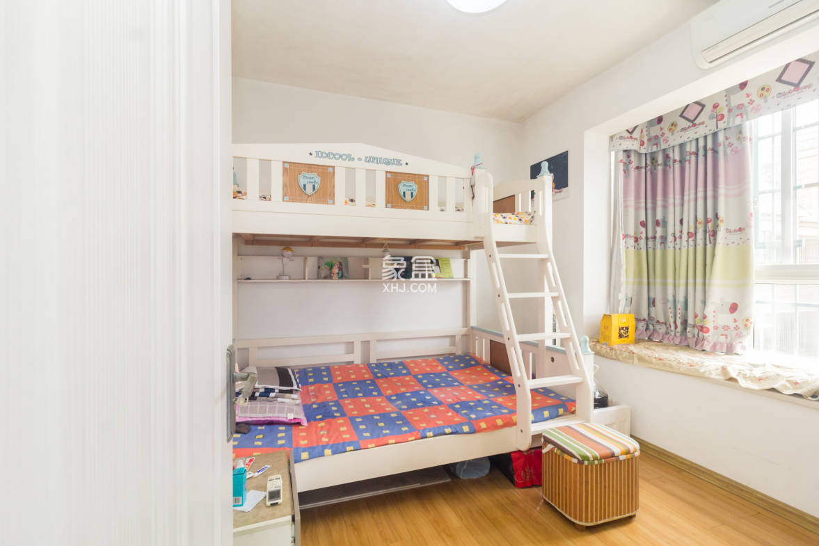 博雅湘水湾  2室2厅1卫    49.8万 博雅湘水湾  2室2厅1卫    49.8万卧室