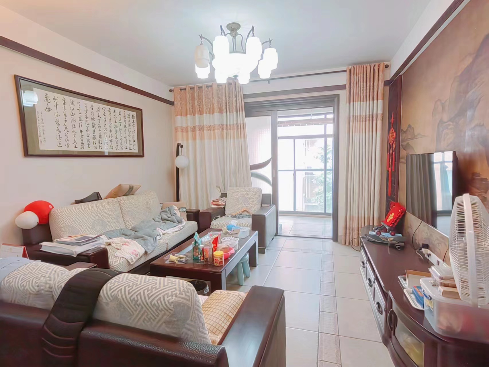 天泉一品  4室2厅2卫    75.0万 天泉一品  4室2厅2卫    75.0万室内图