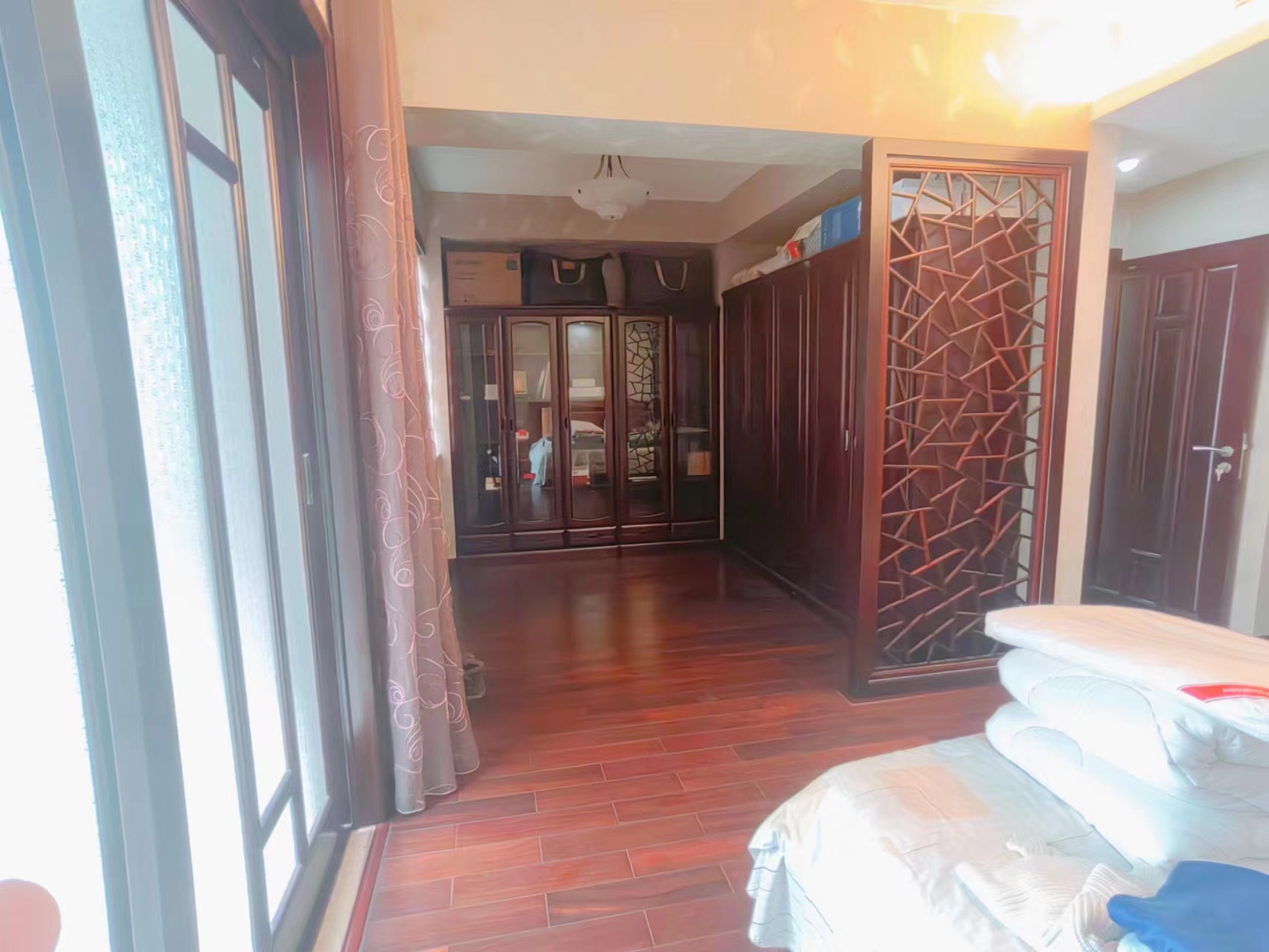 天泉一品  4室2厅2卫    75.0万 天泉一品  4室2厅2卫    75.0万室内图