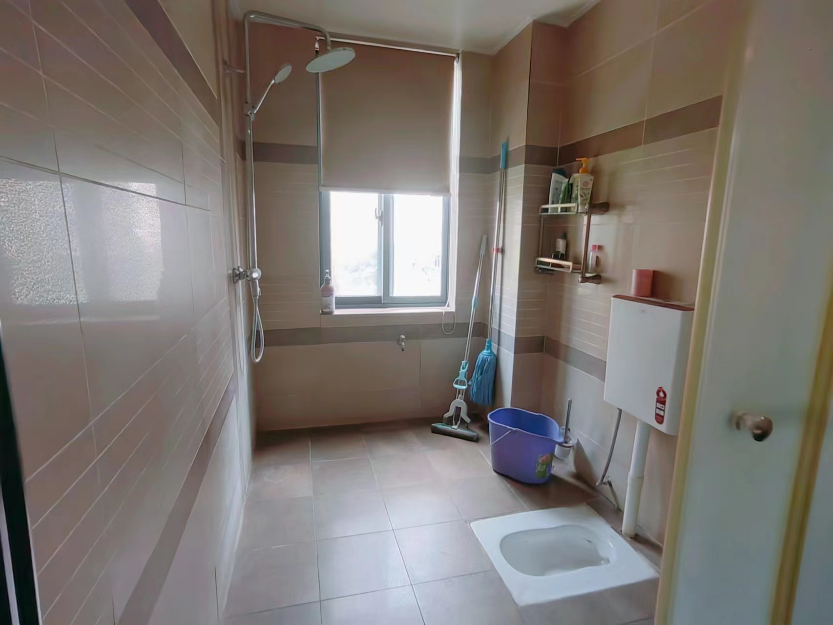 天泉一品  4室2厅2卫    75.0万 天泉一品  4室2厅2卫    75.0万室内图