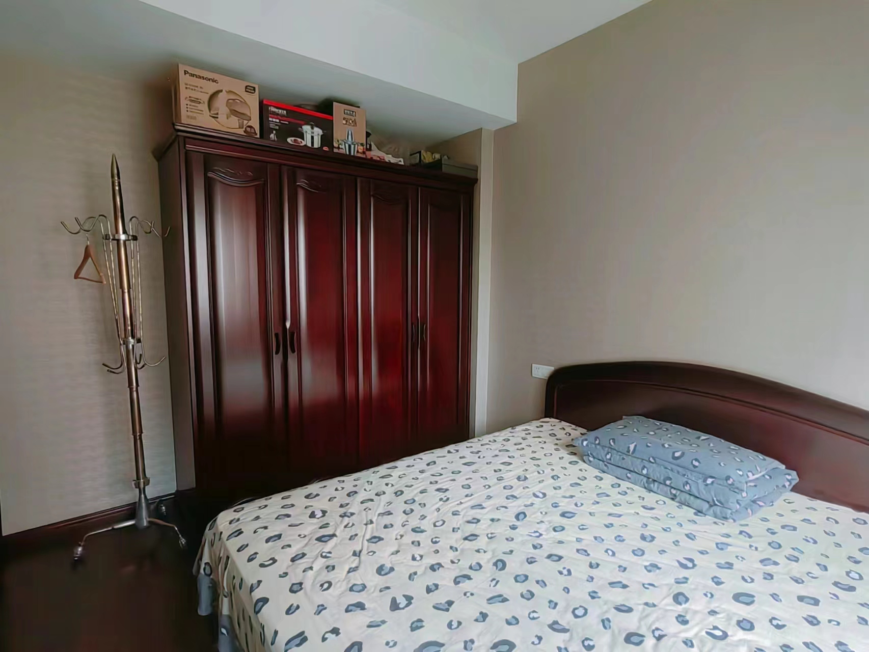 天泉一品  4室2厅2卫    75.0万 天泉一品  4室2厅2卫    75.0万室内图