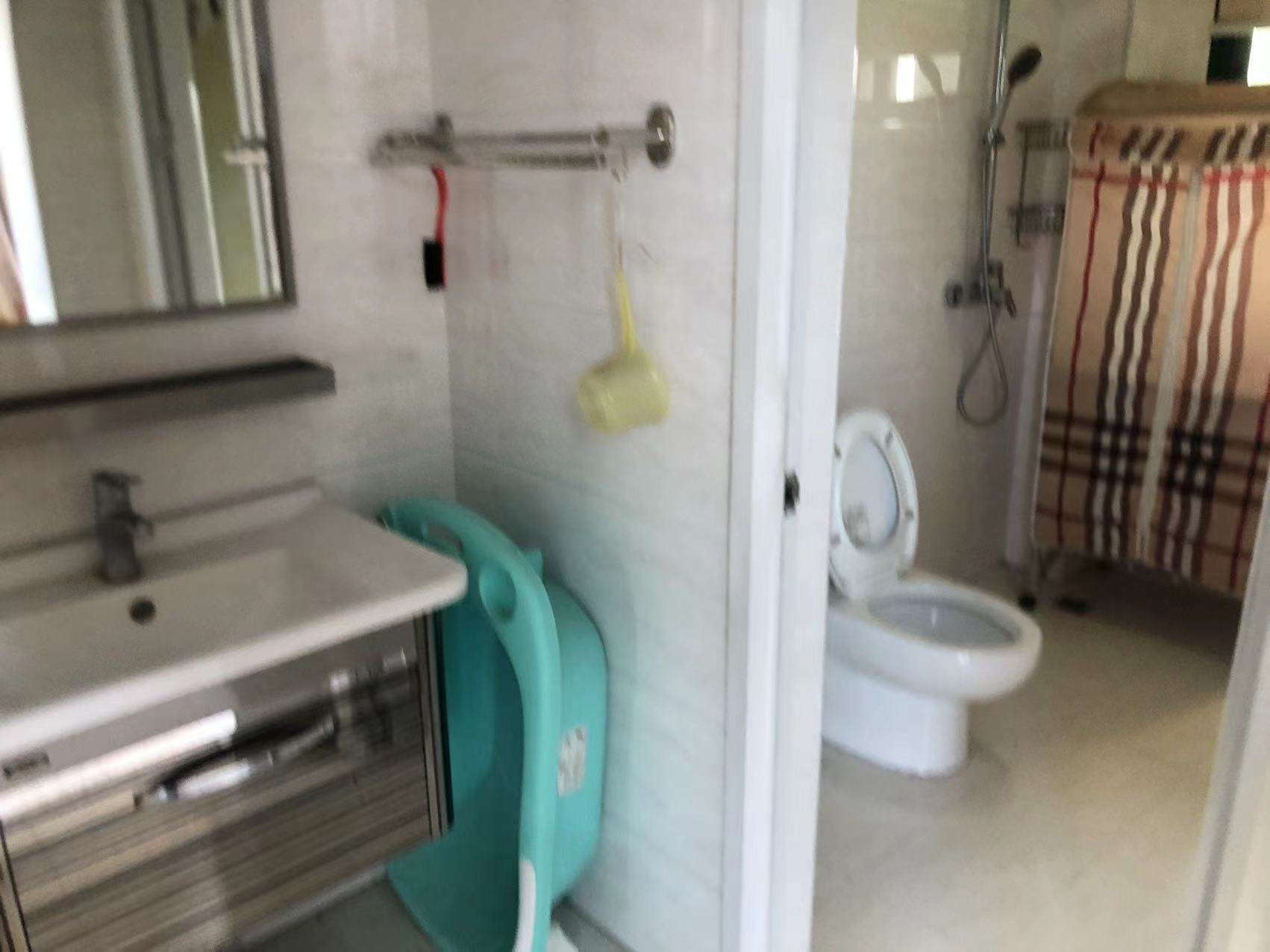 天鹅湖1号 4室2厅2卫 85.0万 天鹅湖1号 4室2厅2卫 85.0万室内图