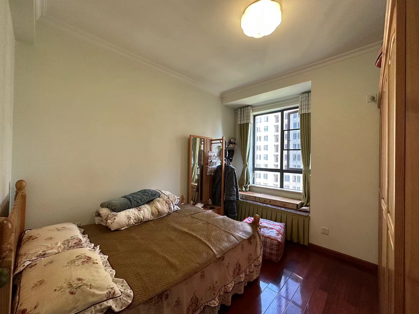 泰山公馆 0室0厅0卫 76.8万 泰山公馆 0室0厅0卫 76.8万室内图