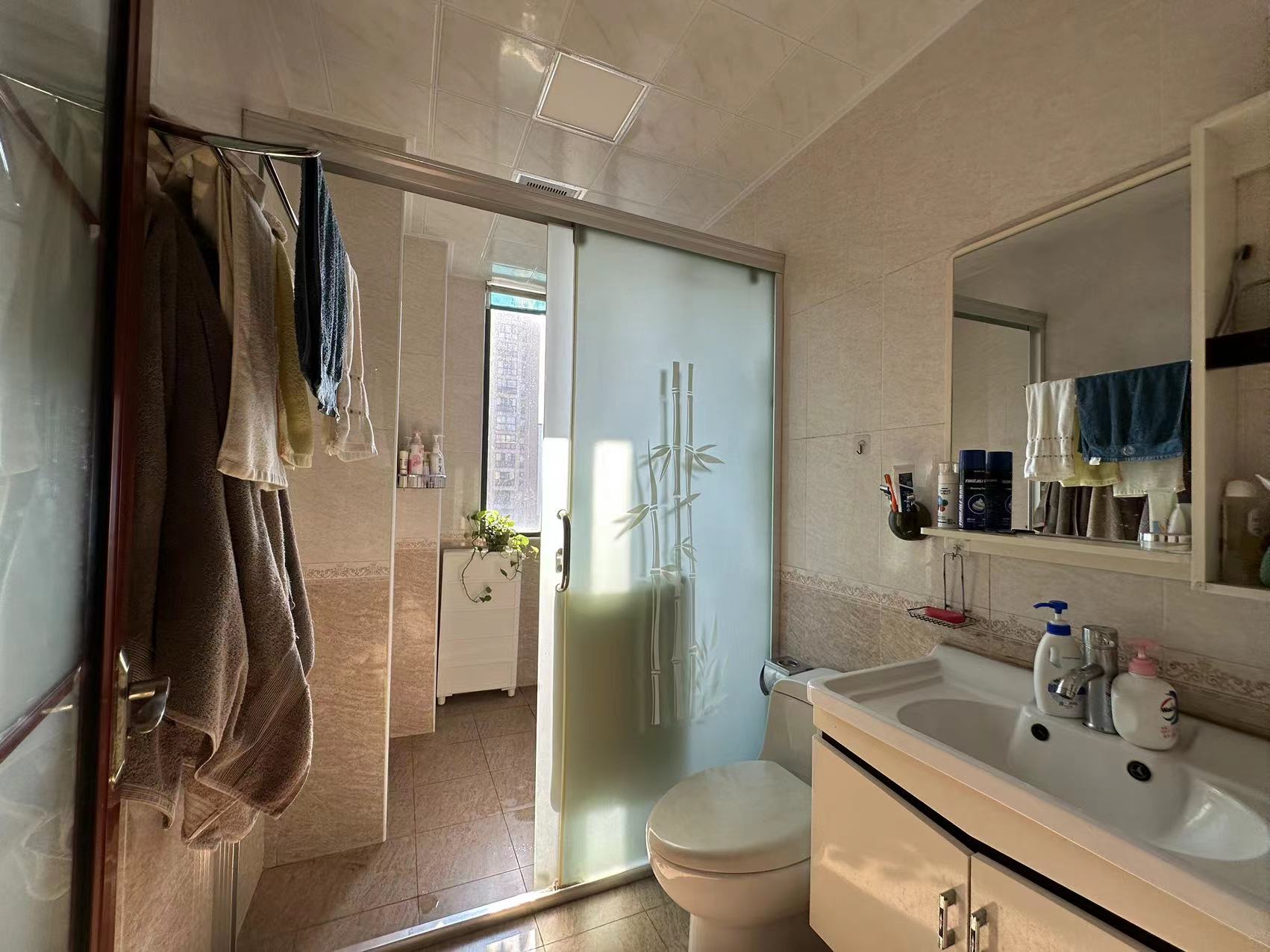 泰山公馆 0室0厅0卫 76.8万 泰山公馆 0室0厅0卫 76.8万室内图