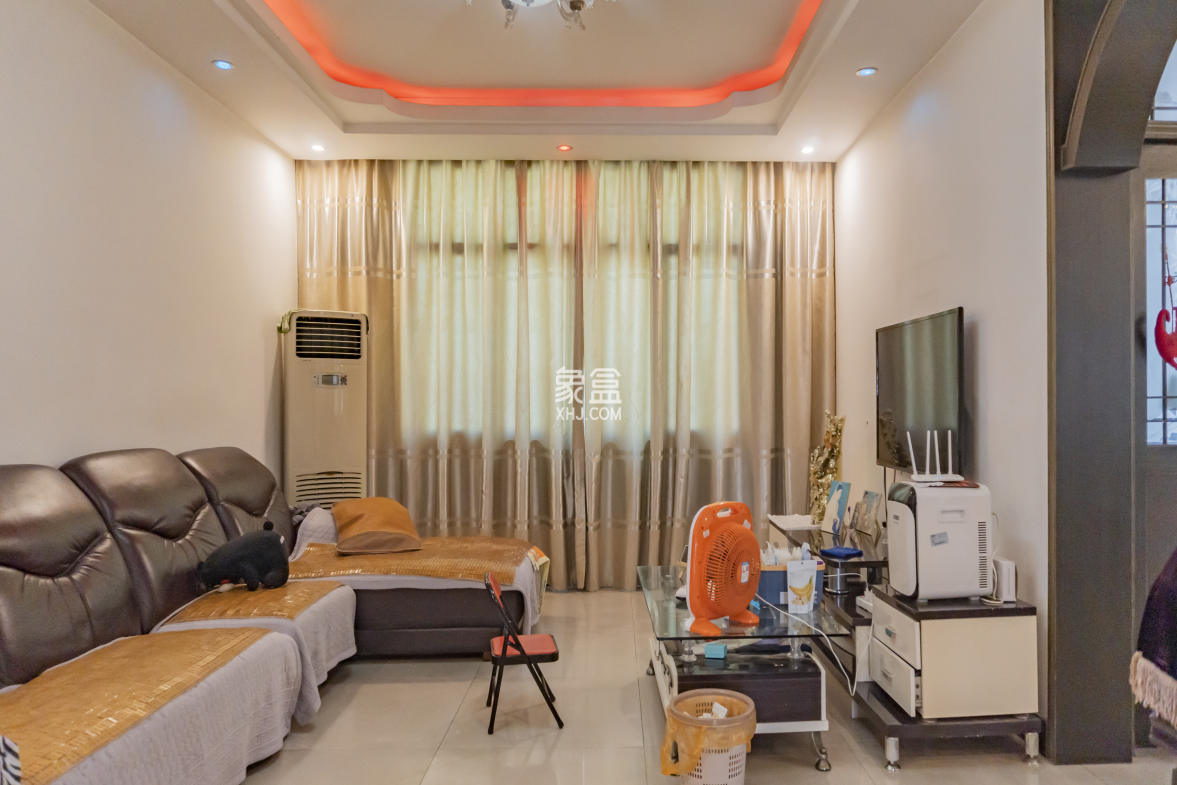 银竹苑小区  3室2厅1卫   42.80万 银竹苑小区  3室2厅1卫   42.80万室内图