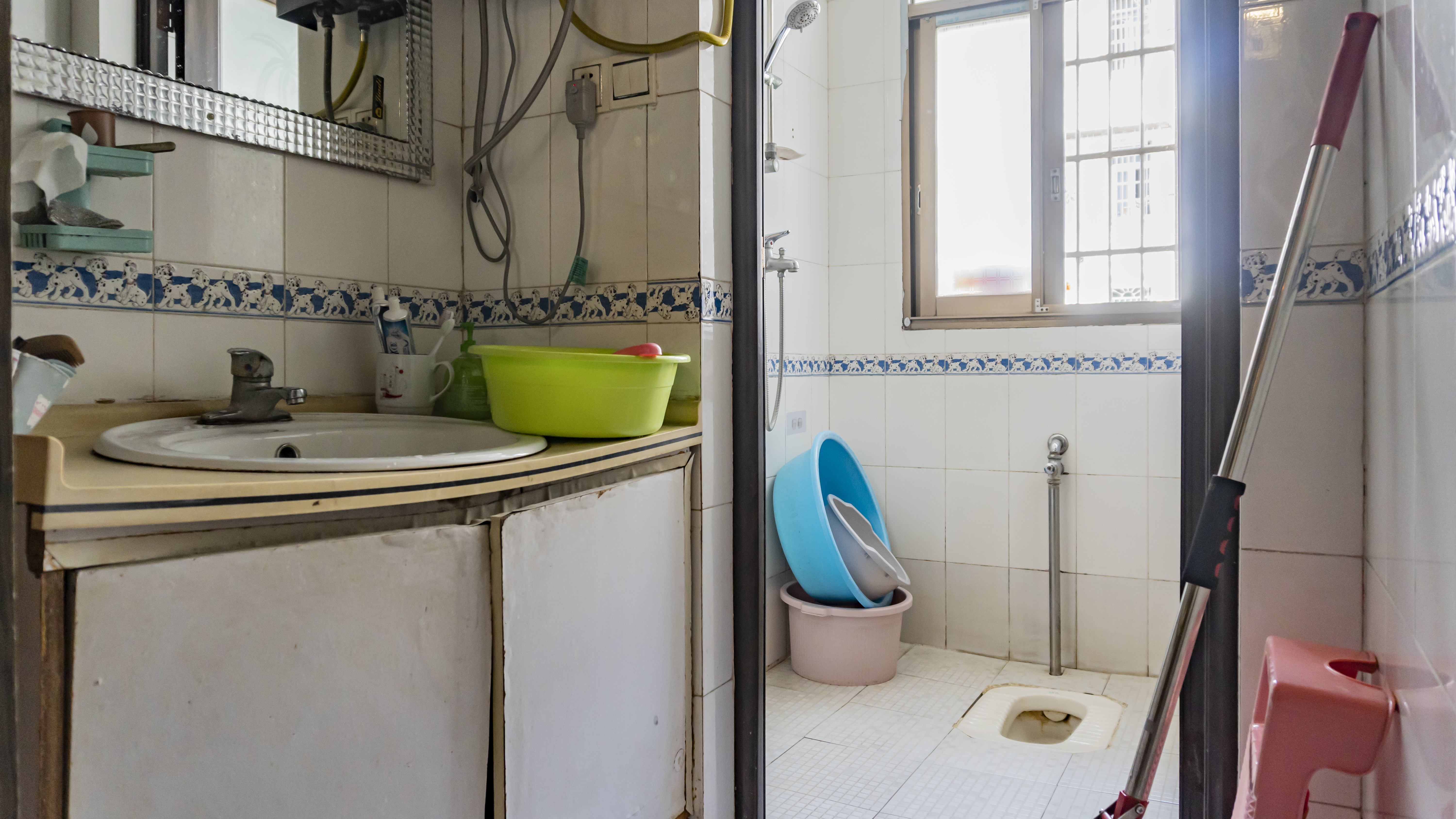 银竹苑小区  3室2厅1卫   42.80万 银竹苑小区  3室2厅1卫   42.80万室内图