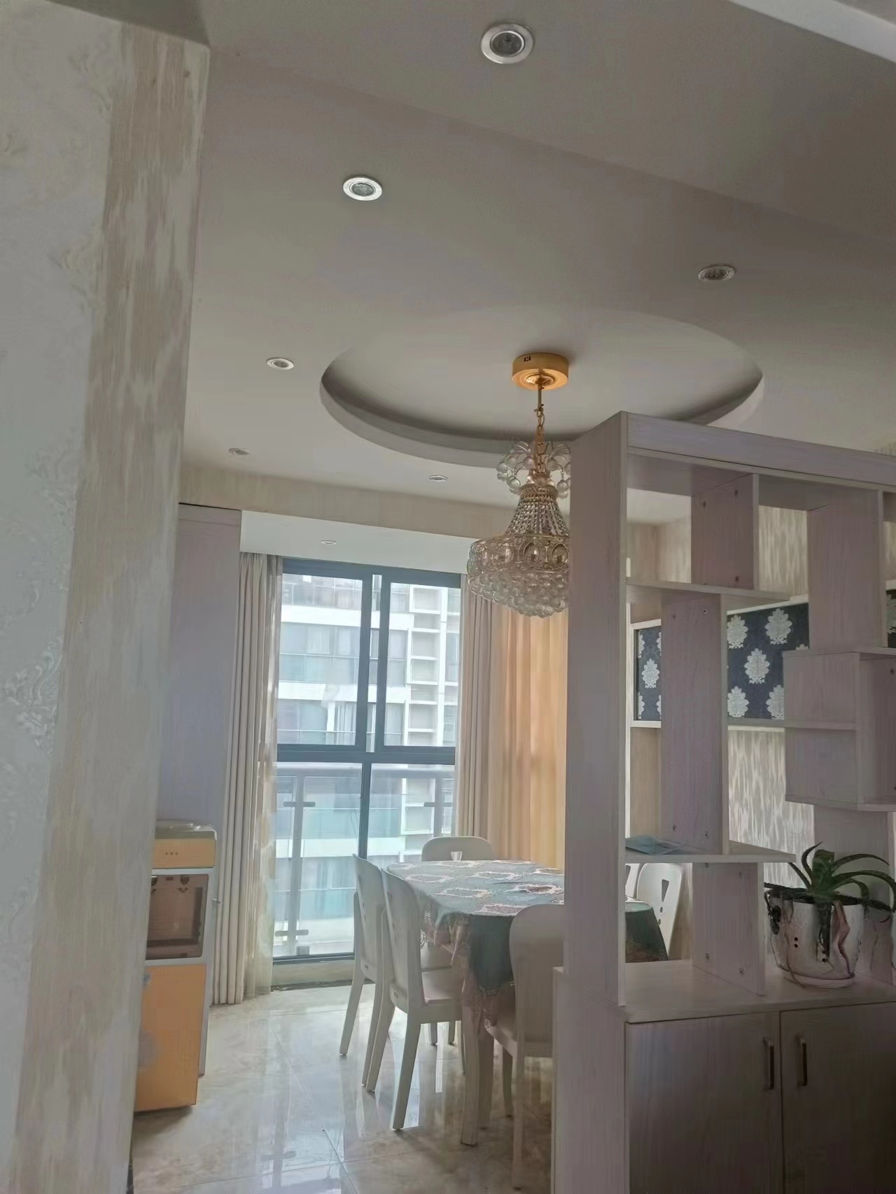 远大生态风景  3室2厅2卫   2600.00元/月室内图
