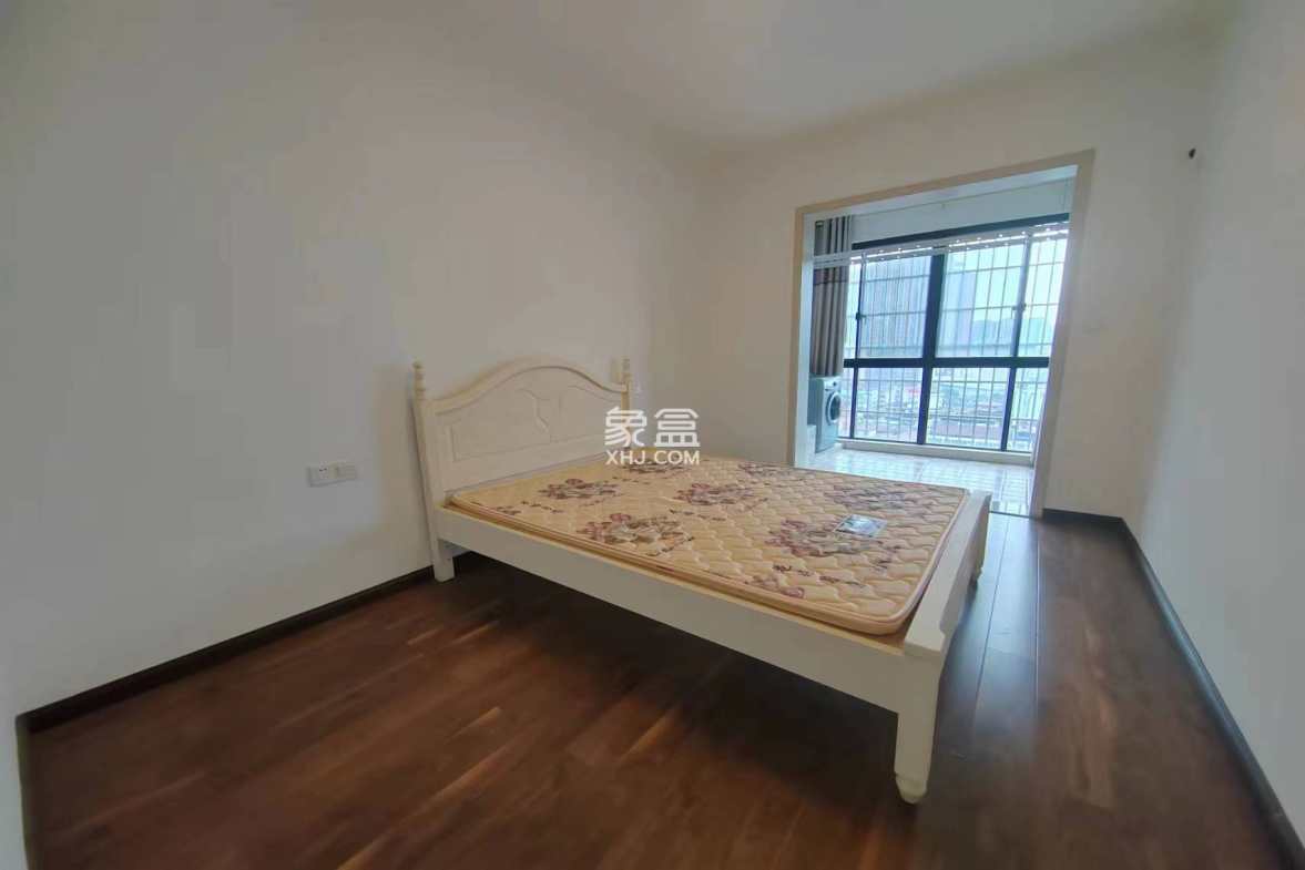 华菱融域三期 2室2厅1卫 2000.00元/月 华菱融域三期 2室2厅1卫 2000.00元/月室内图