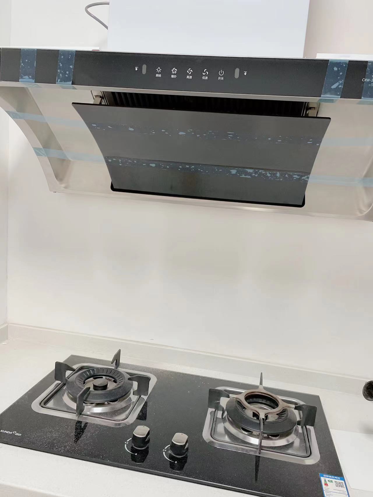 金鹗御府  3室2厅2卫   2500.00元/月室内图1